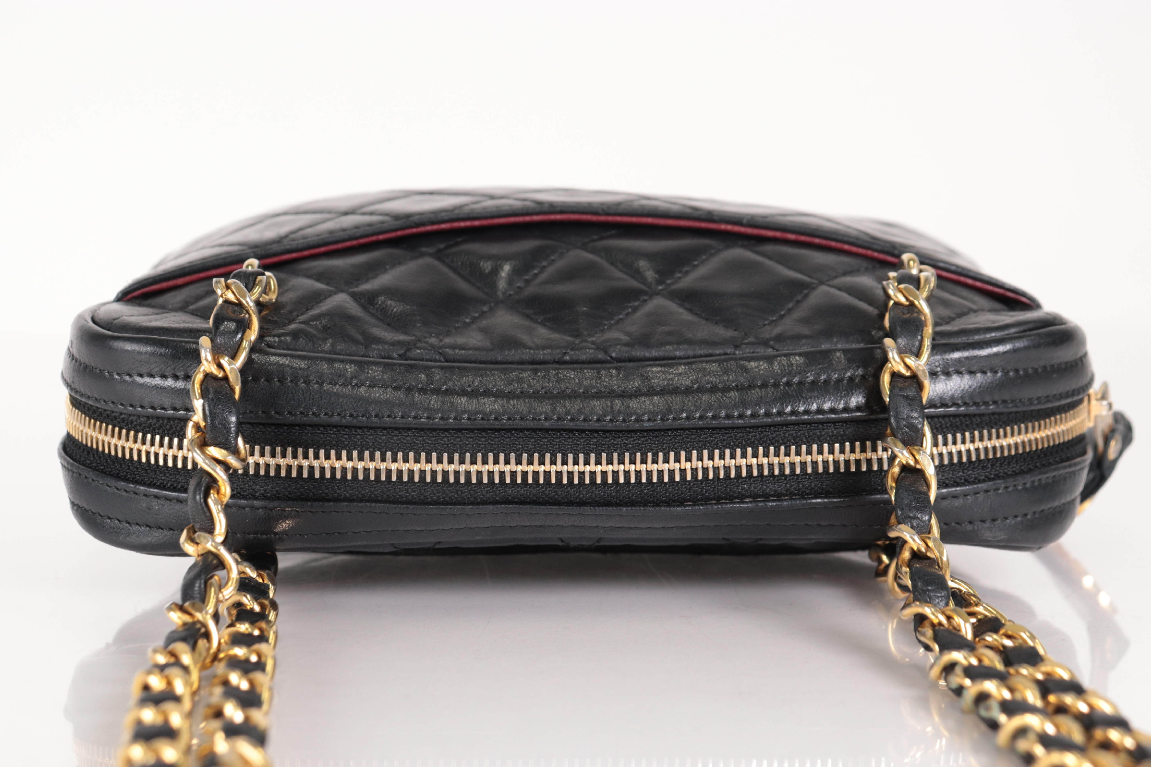 Lambskin Chain Shoulder Bag (Series 1) — view 5