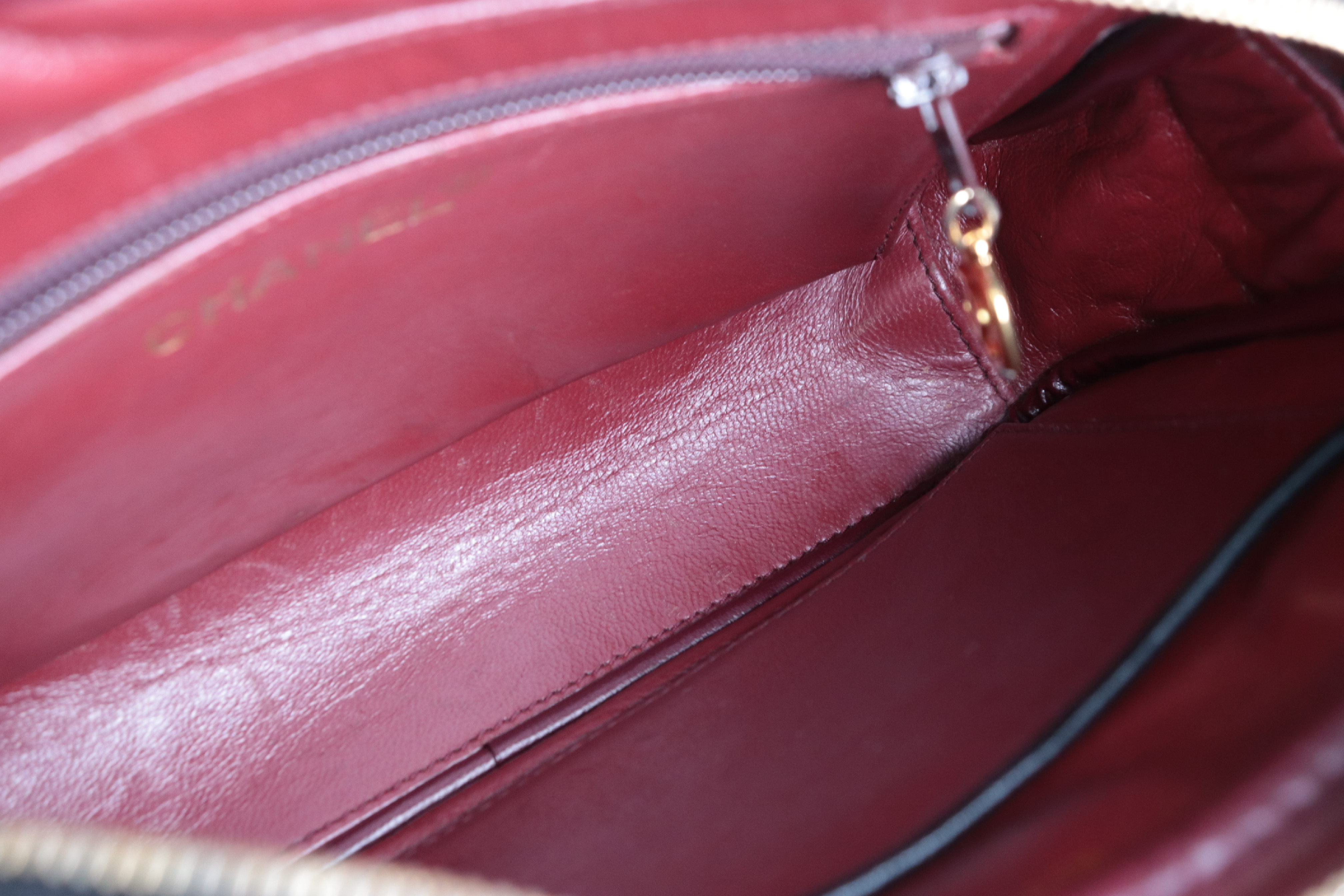 Lambskin Chain Shoulder Bag (Series 1) — view 9
