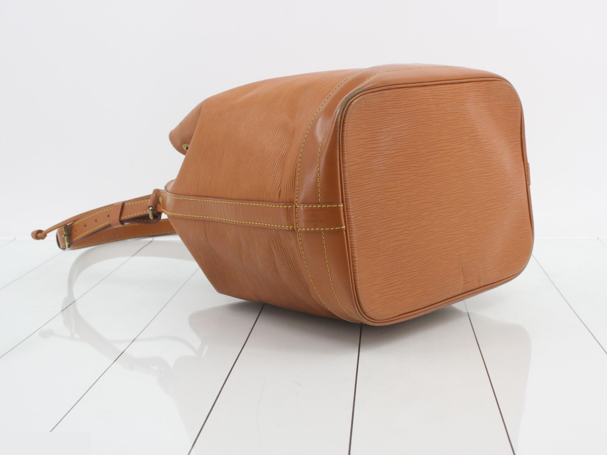 Epi Noe Kenya Brown M44003 VI0953 — view 5