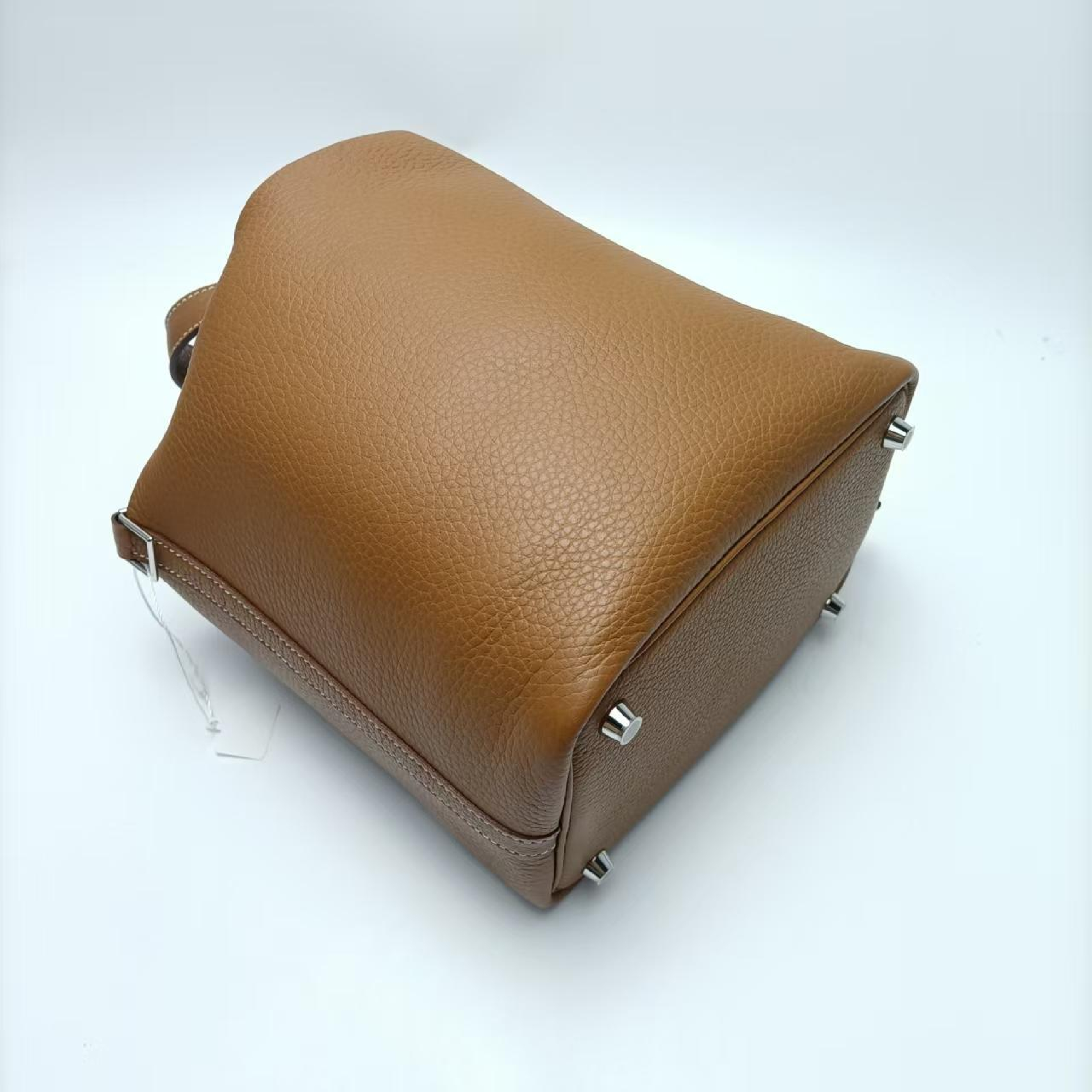 Picotan Cowhide Handbag Z-engraved Handbag — view 4