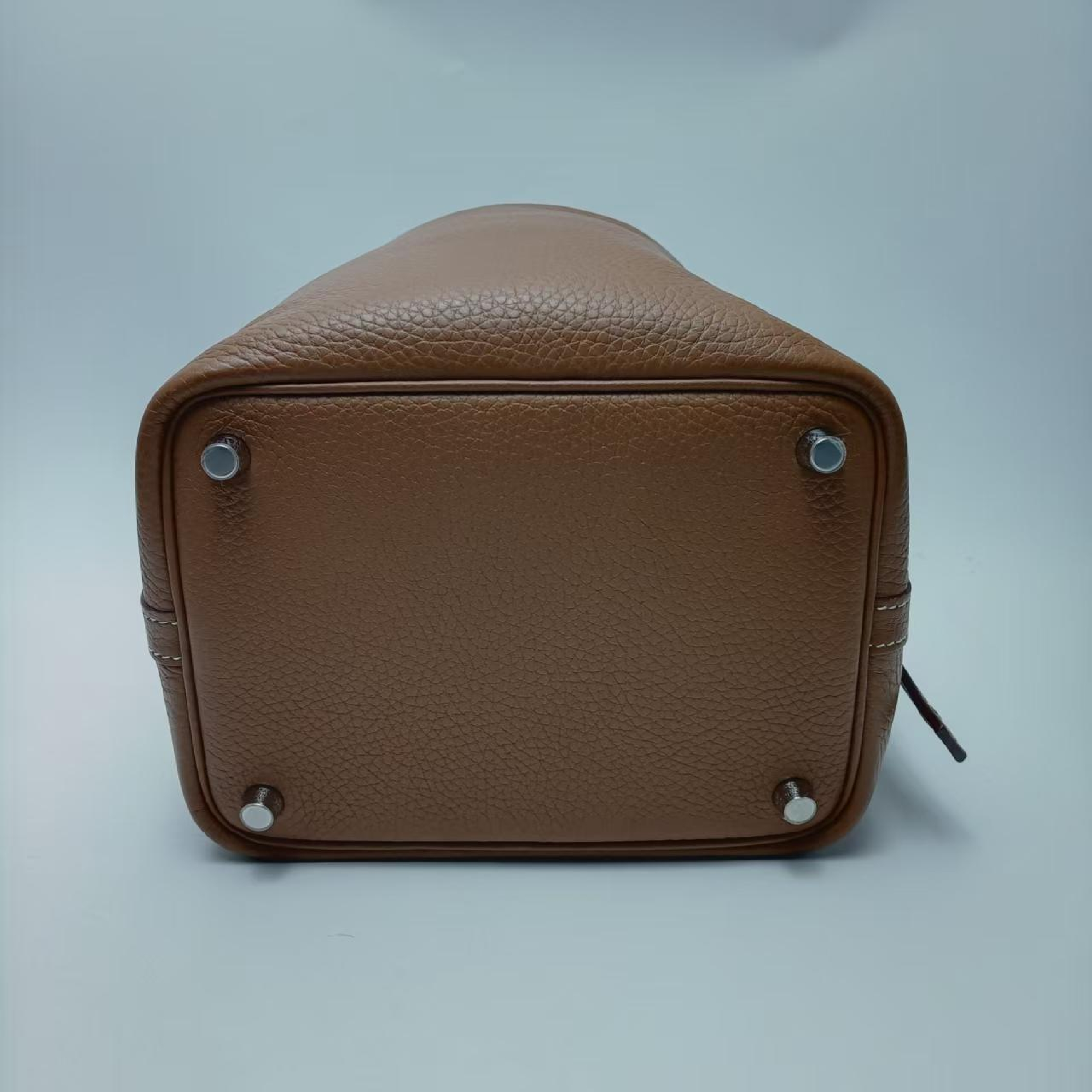 Picotan Cowhide Handbag Z-engraved Handbag — view 6