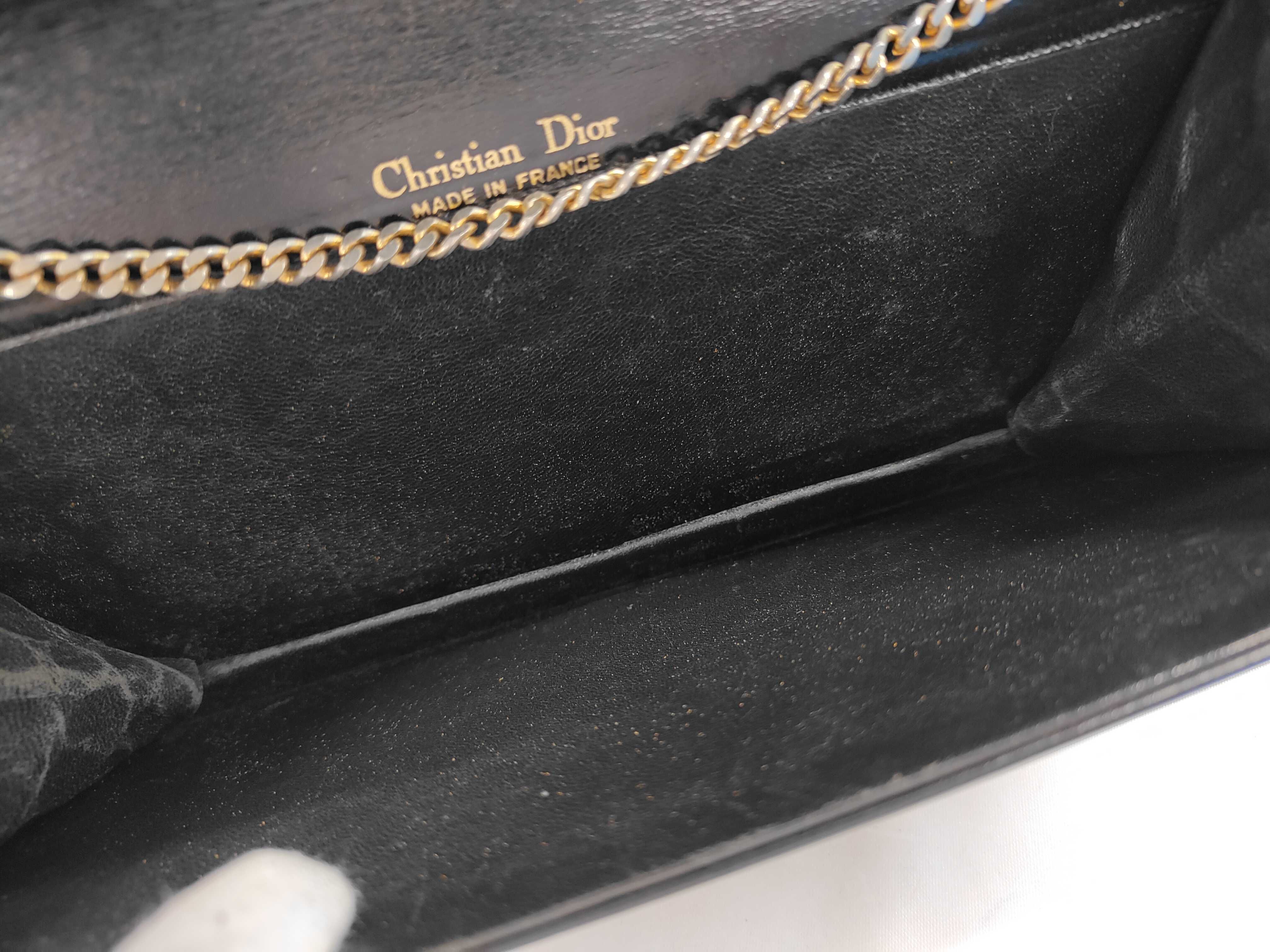 Crocodile Chain Shoulder Bag — view 9