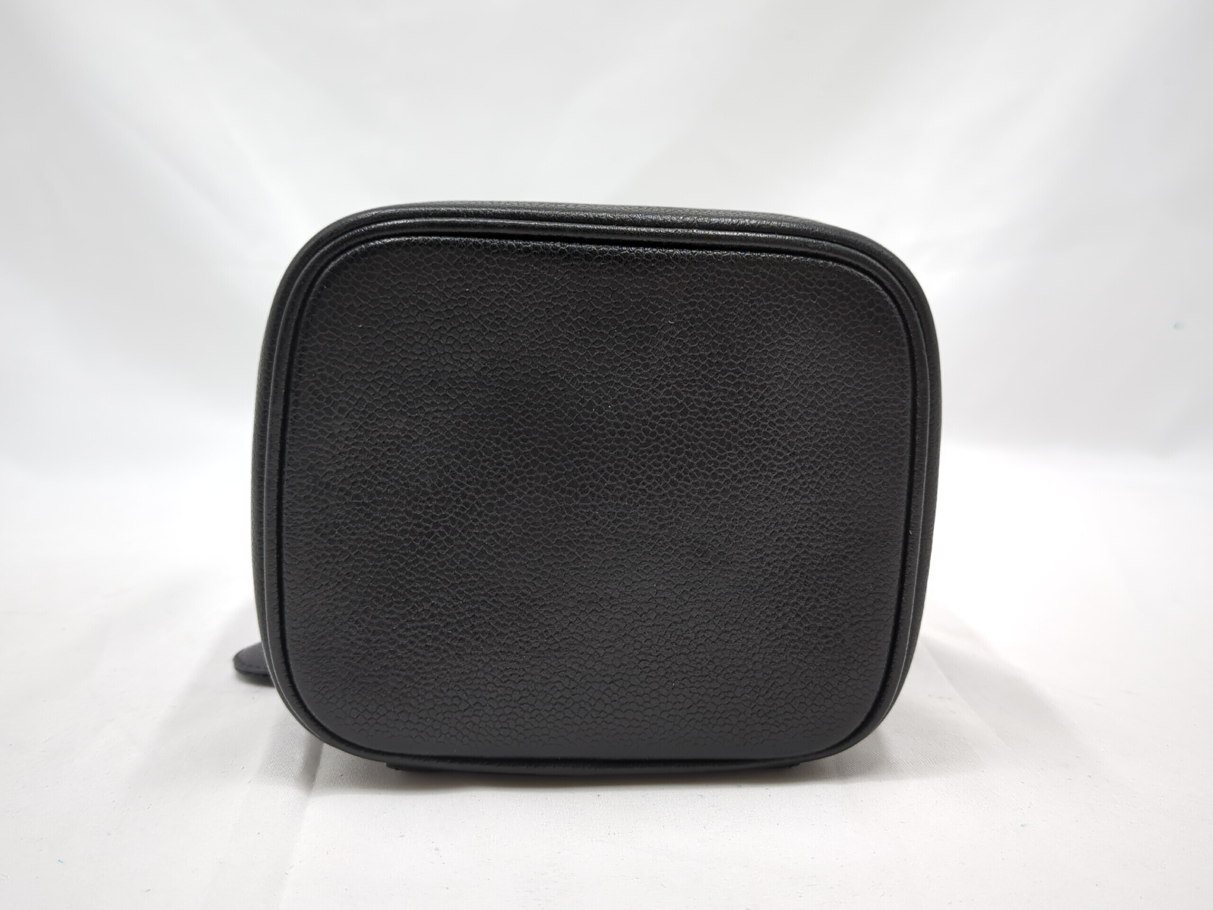 Caviar Skin Vanity Black Handbag — view 5