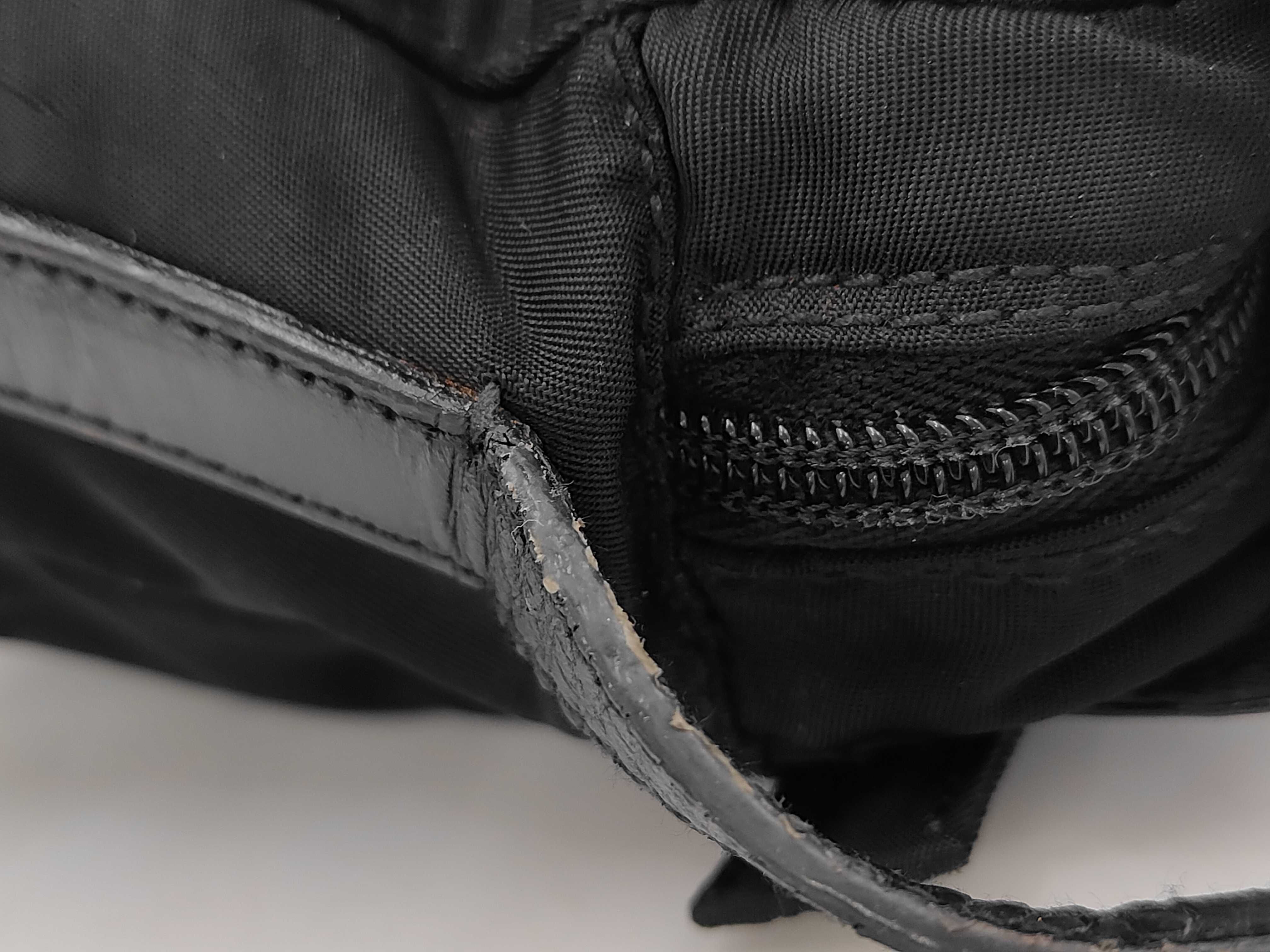 Nylon Leather Flap Logo Bracket Push-Lock Shoulder Bag Silver Bracket Black Shoulder Bag — view 6