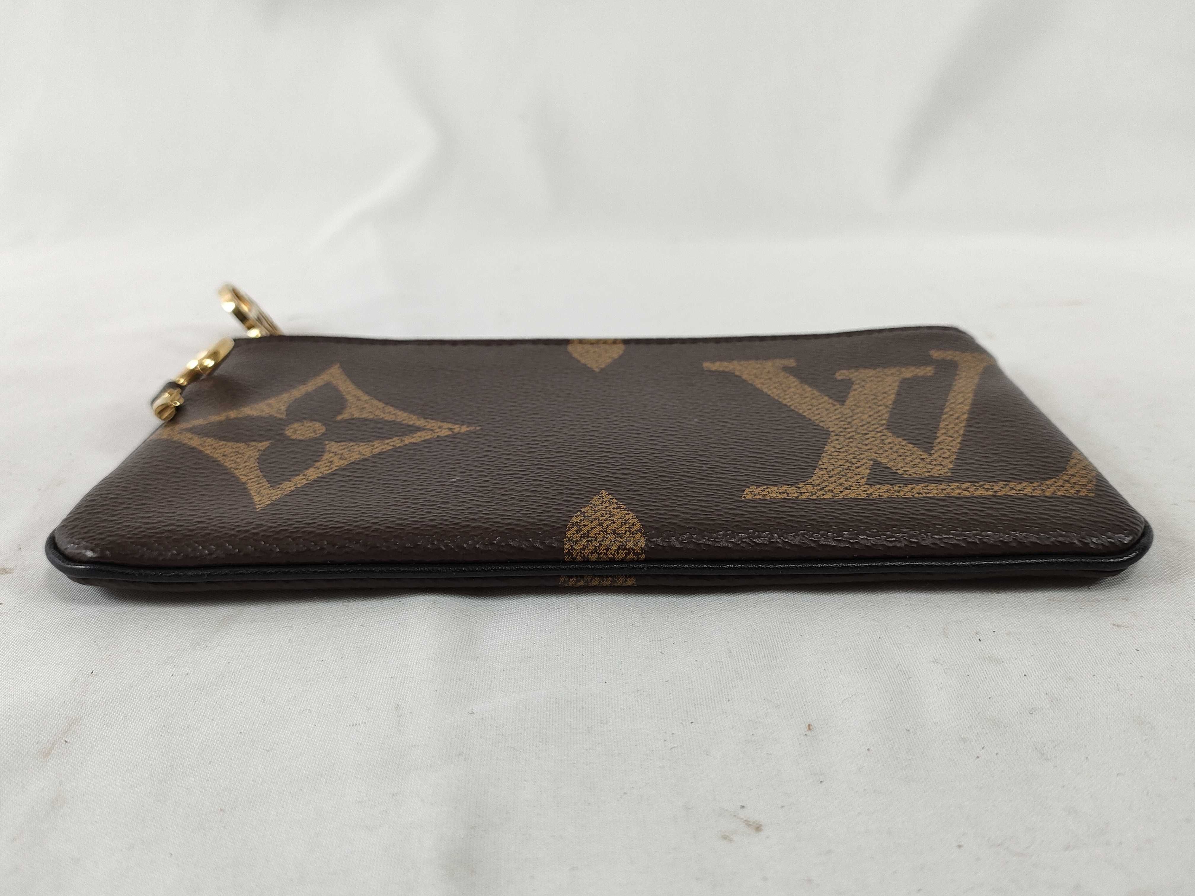 Monogram Louis Vuitton Pochette Trio Pouch Monogram Giant Pouch — view 5