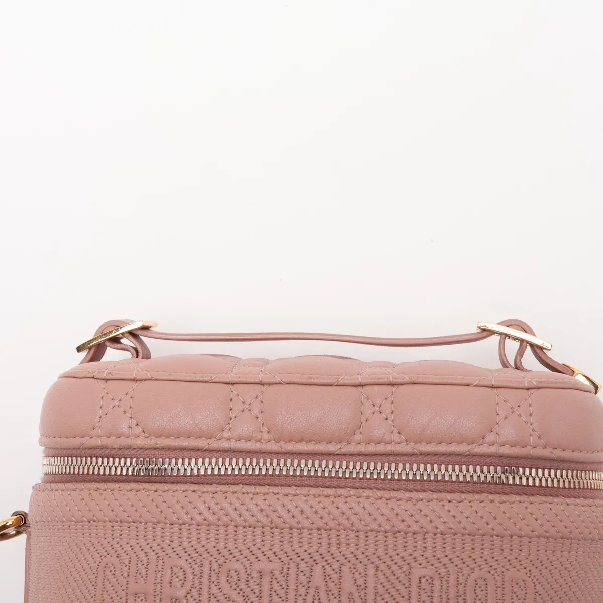 Cannage Leather 2-Way Vanity Bag Pink — view 6