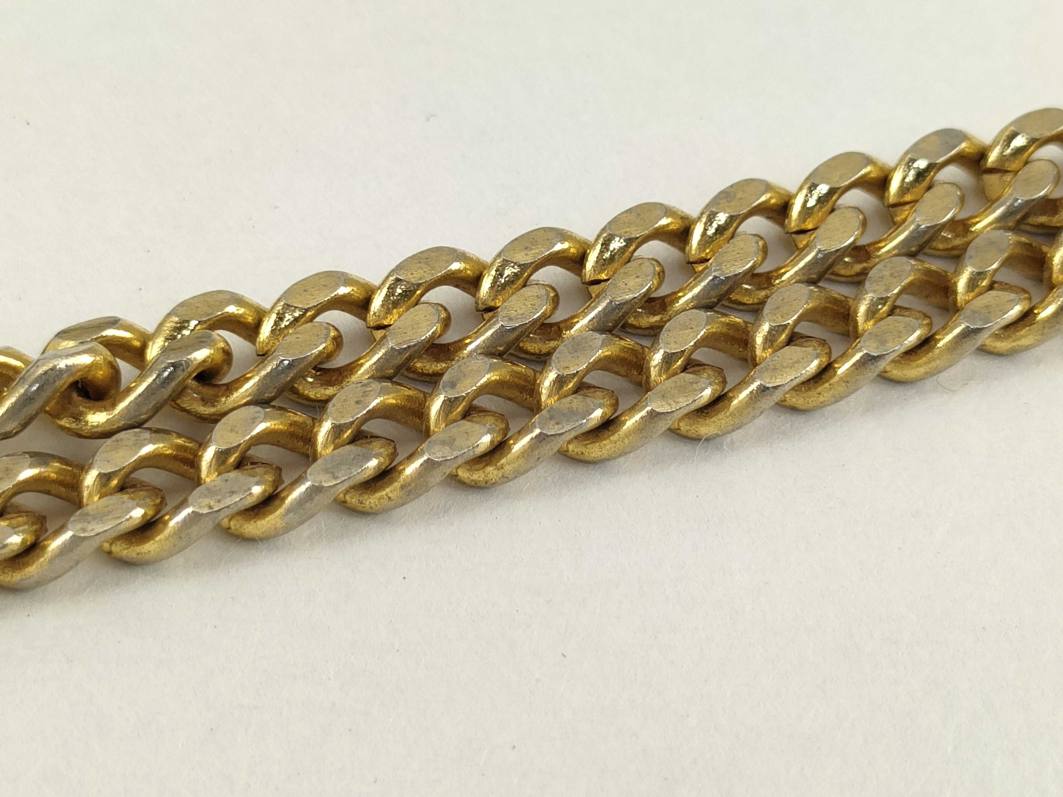 Vintage Chain Shoulder Bag — view 4
