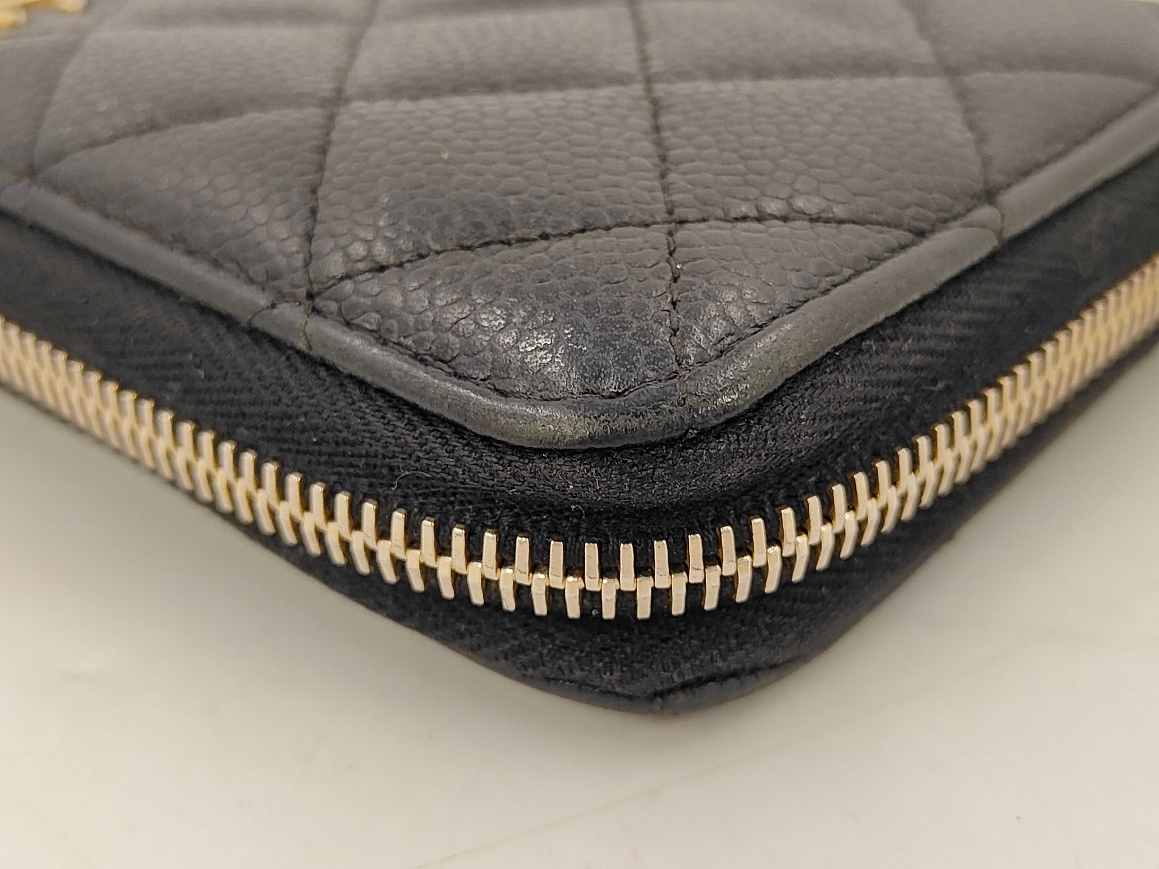 Caviar Skin Coco Mark Zippy Wallet Long Wallet Seal Wallet — view 4