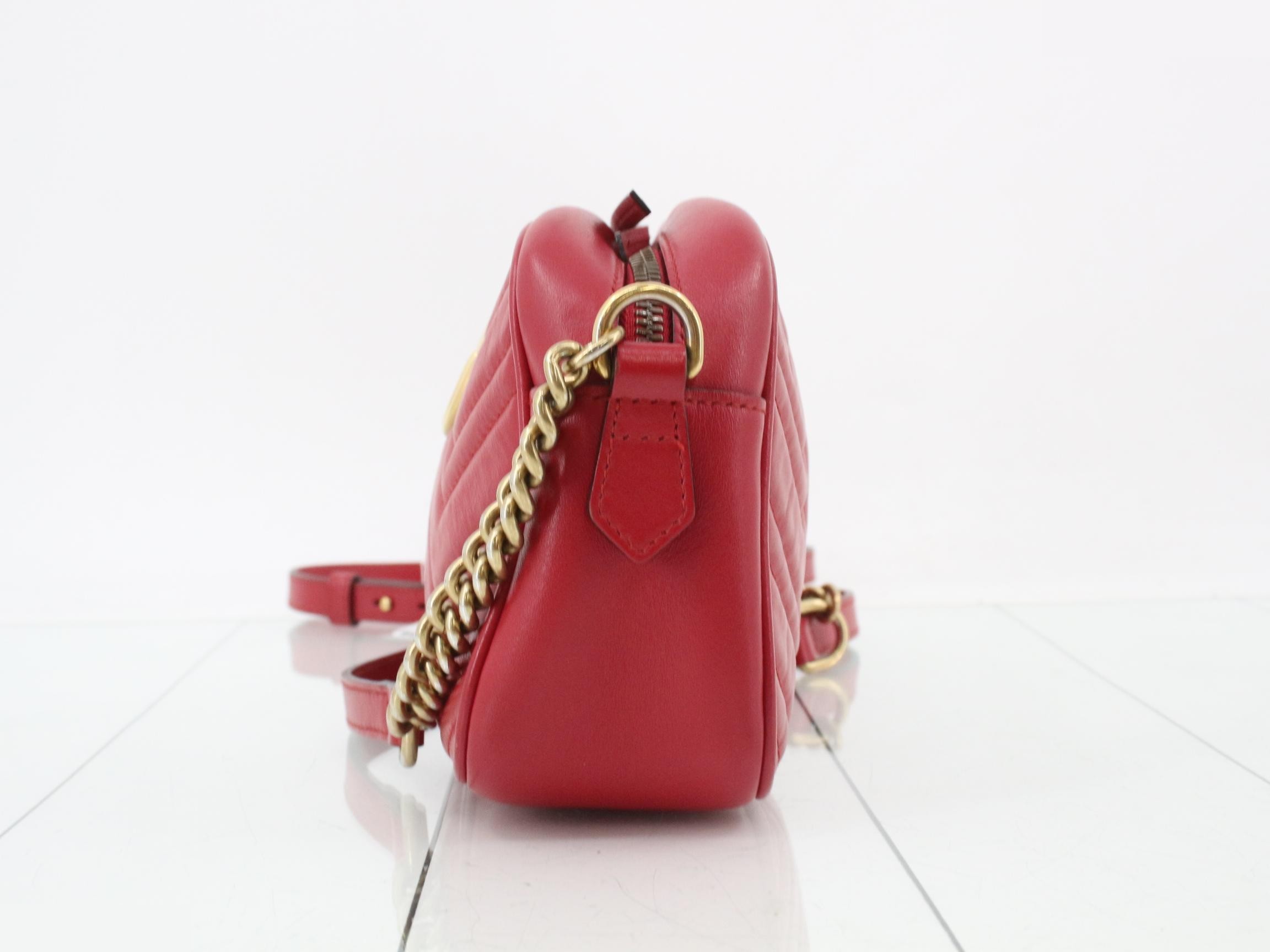 GG Marmont Leather Shoulder Bag, Red — view 3