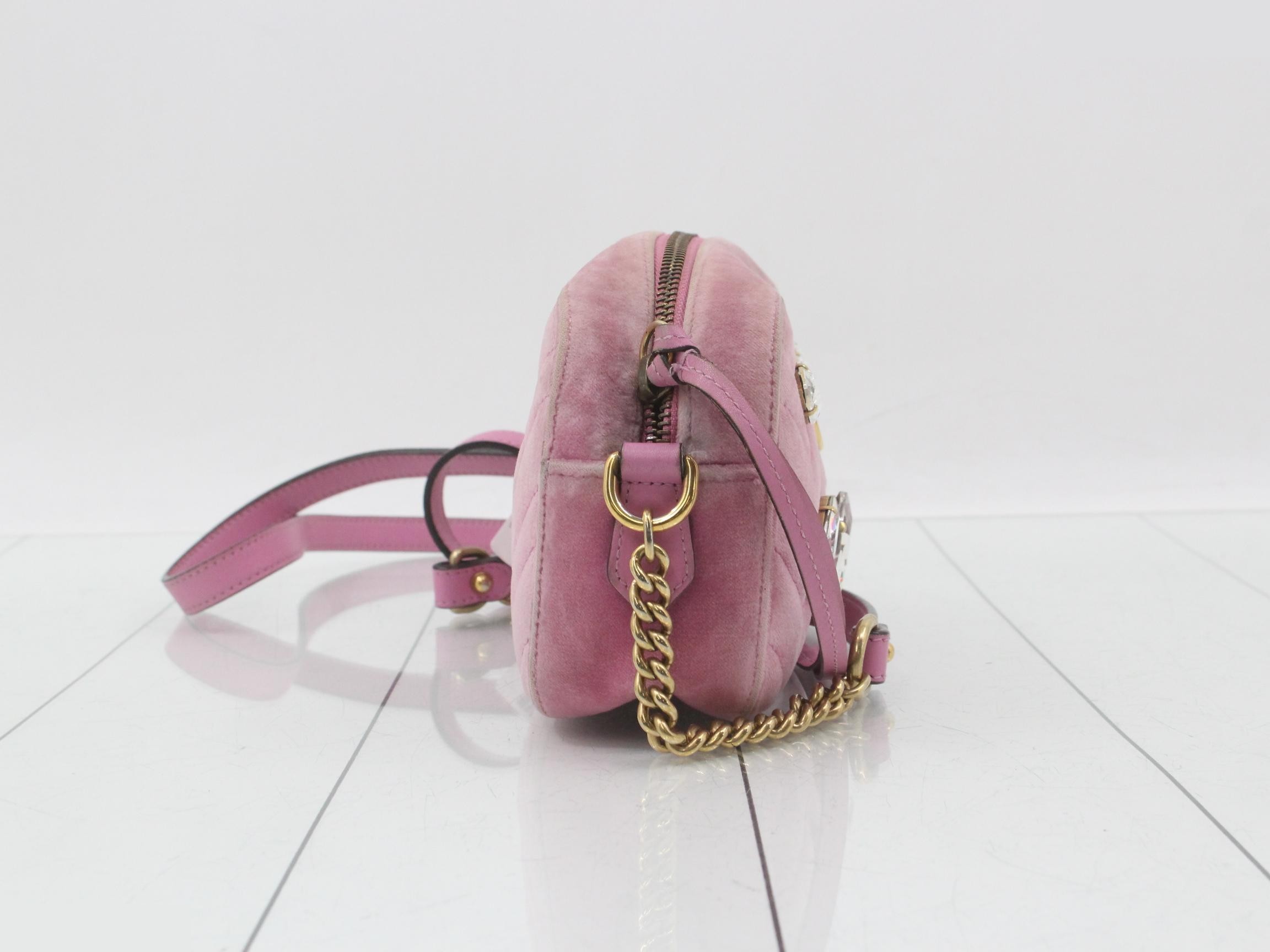 GG Marmont Chain Shoulder Bag — view 4