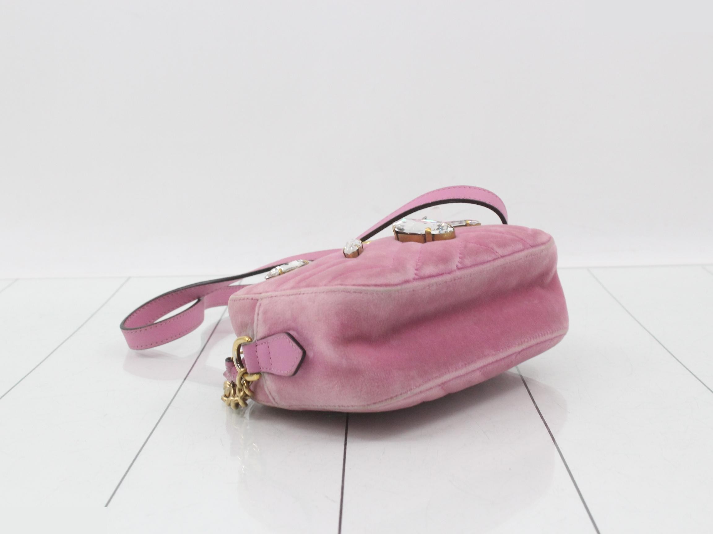 GG Marmont Chain Shoulder Bag — view 5