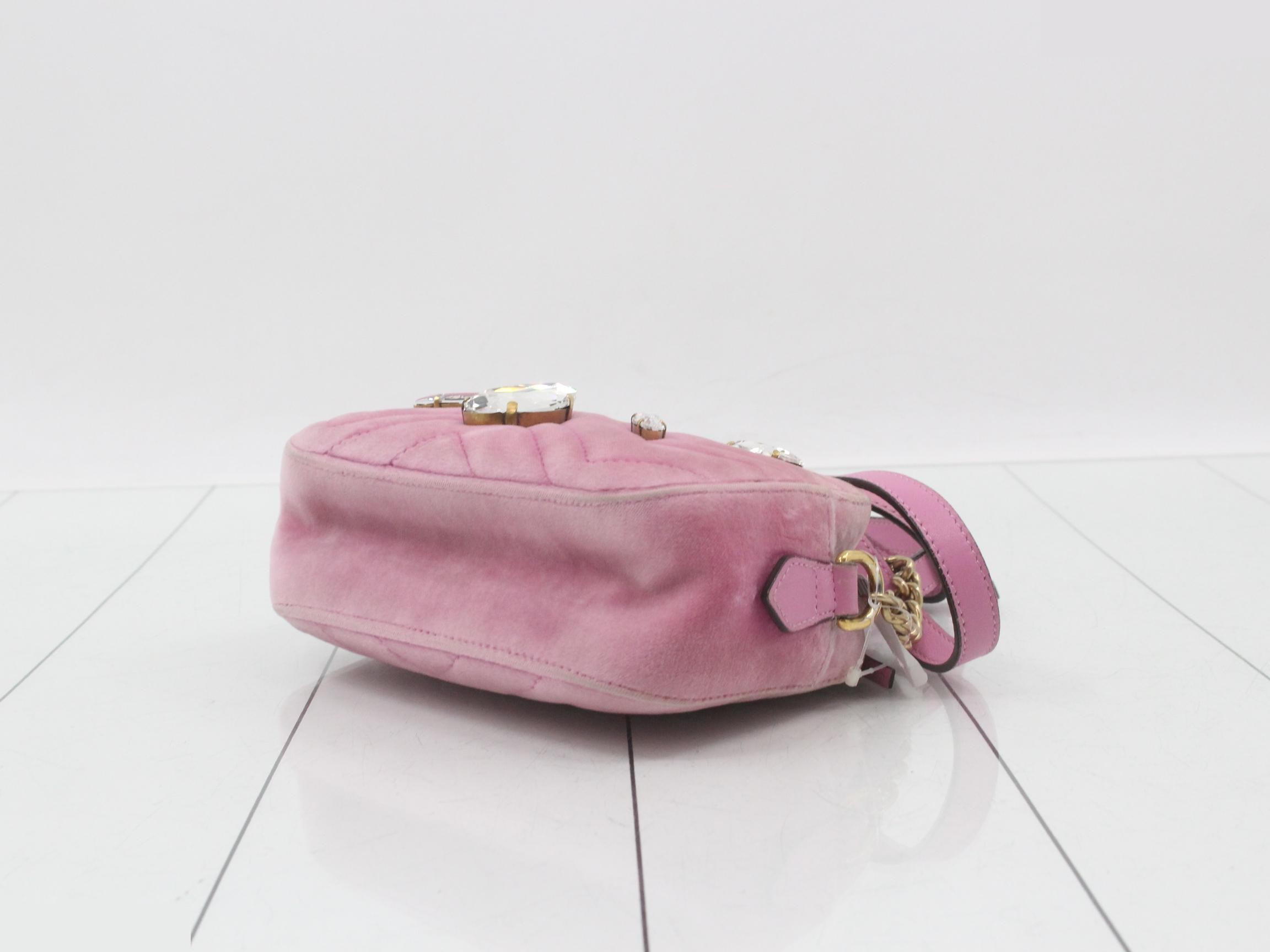 GG Marmont Chain Shoulder Bag — view 6