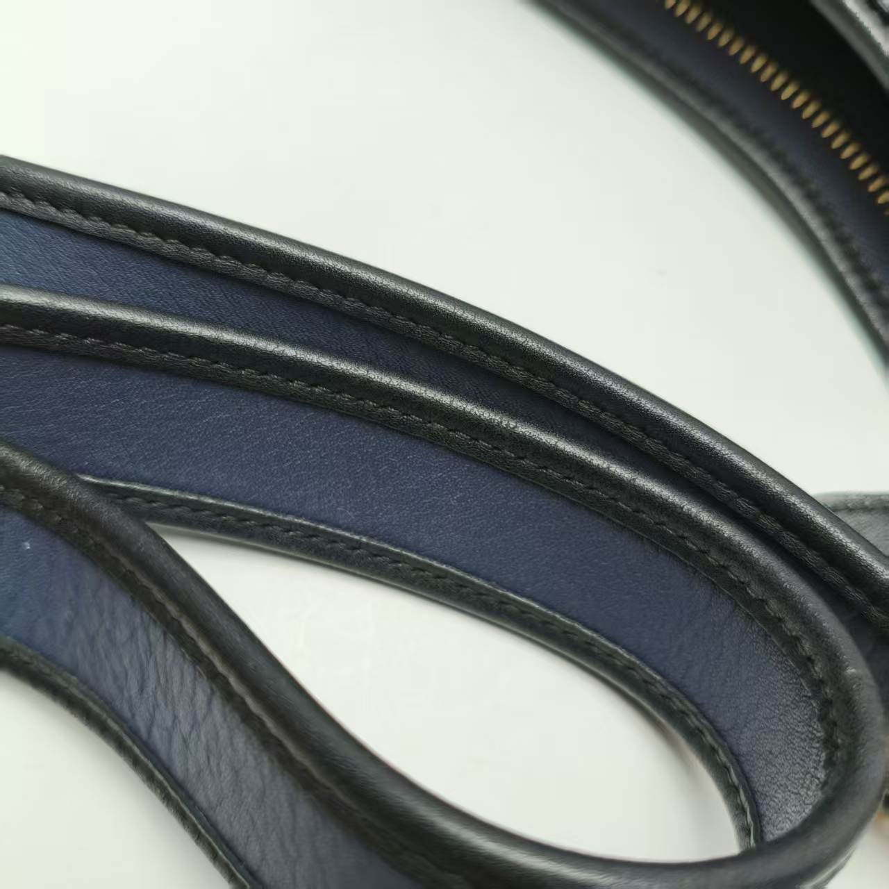 【*Shipped from: China*】LOEWE Leather Shoulder Bag — view 14