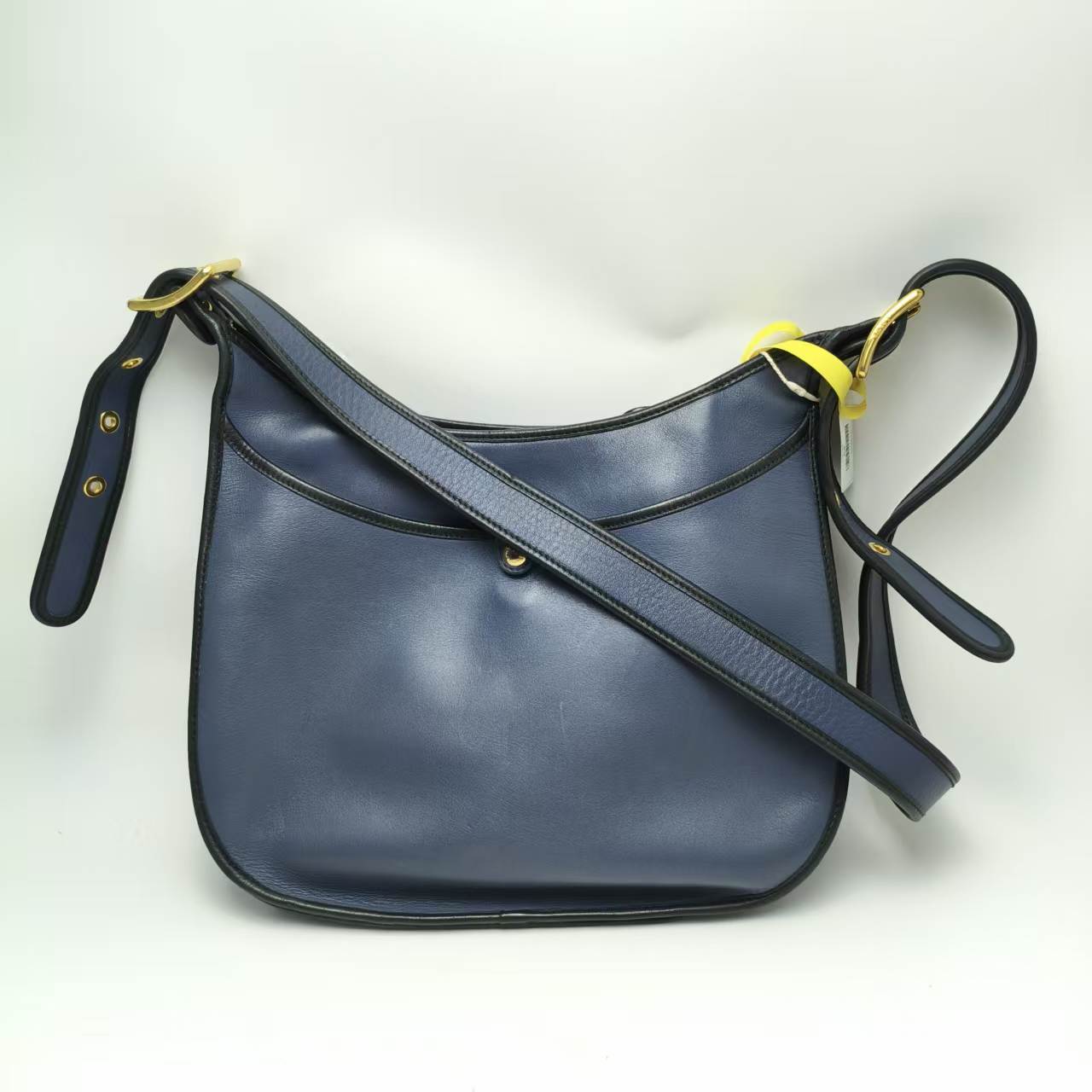 【*Shipped from: China*】LOEWE Leather Shoulder Bag — view 3