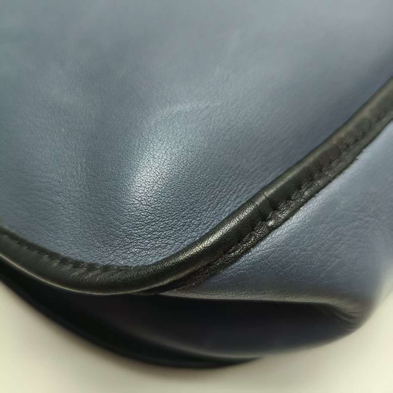【*Shipped from: China*】LOEWE Leather Shoulder Bag — view 5