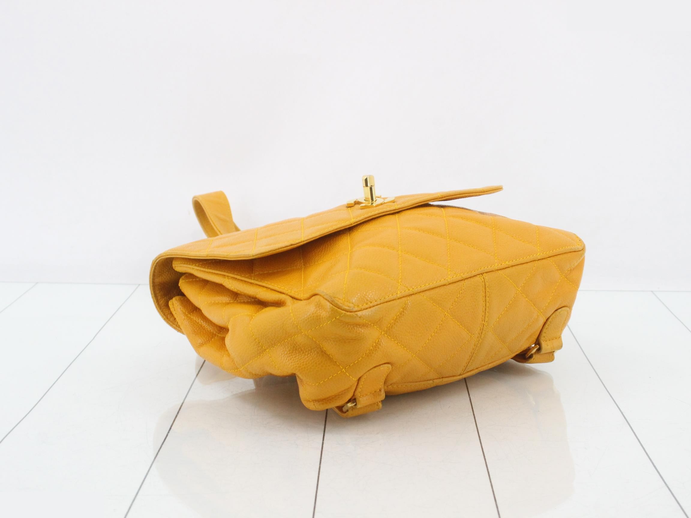 Caviar leather (bag) - Matelassé backpack — view 5