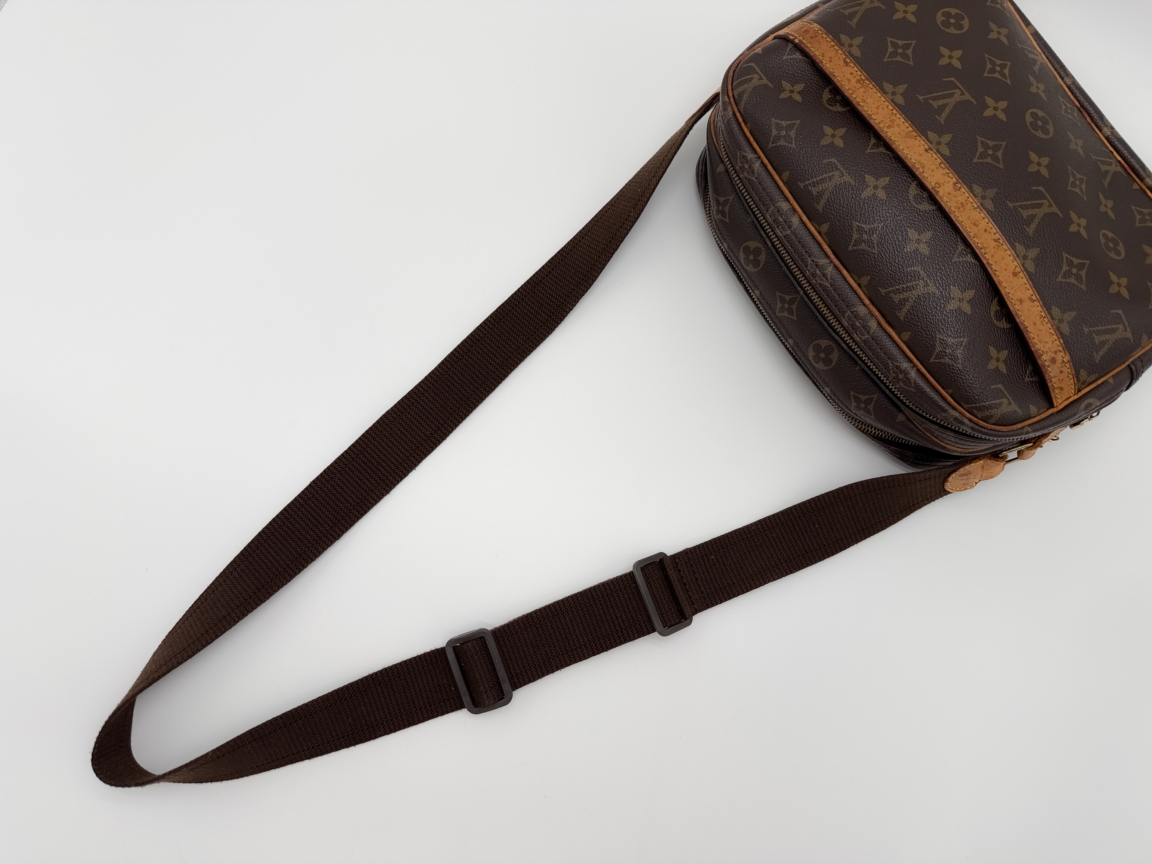 Monogram M45254 Reporter PM SP0999 Shoulder Bag — view 6