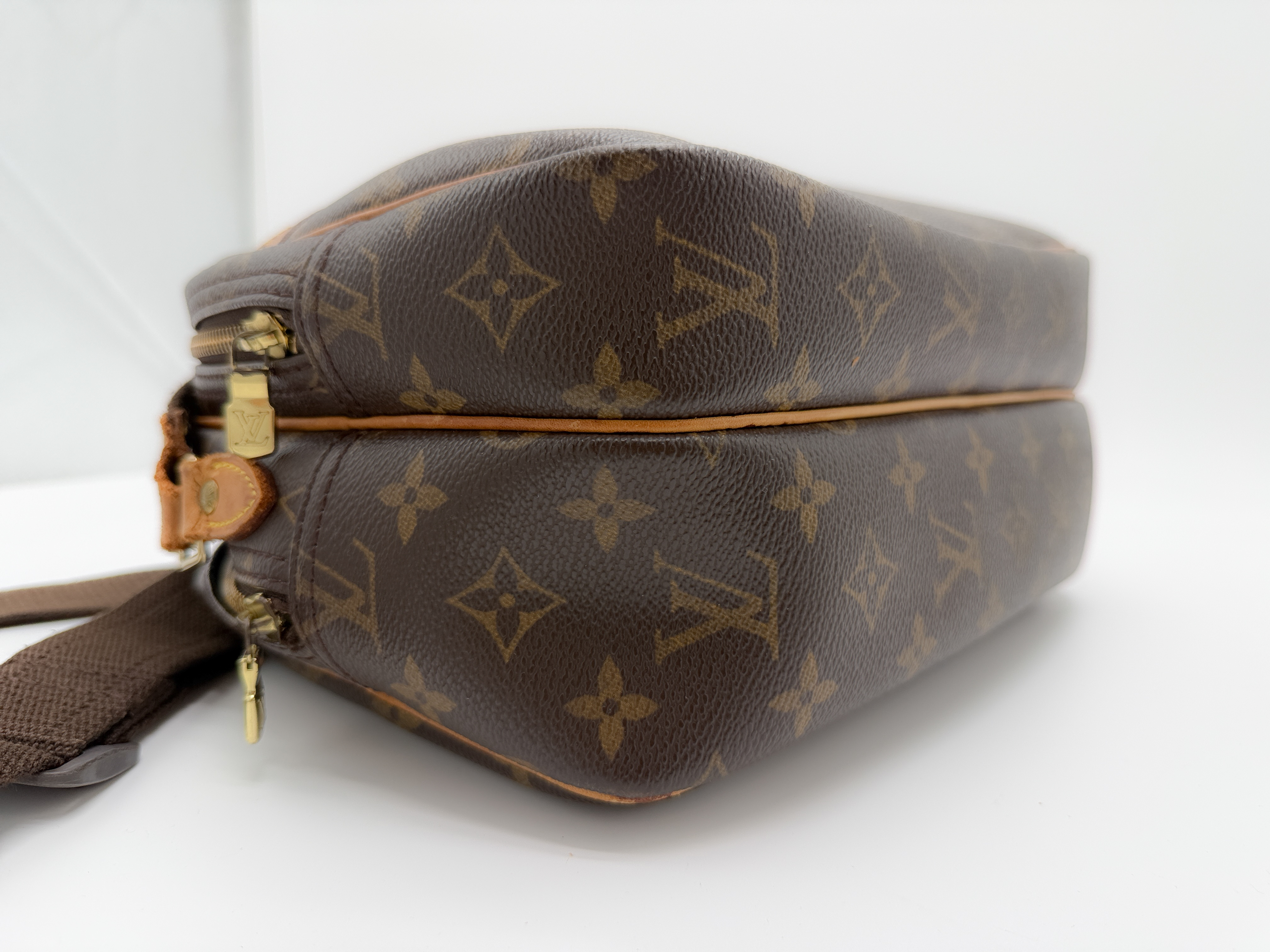 Monogram M45254 Reporter PM SP0999 Shoulder Bag — view 9