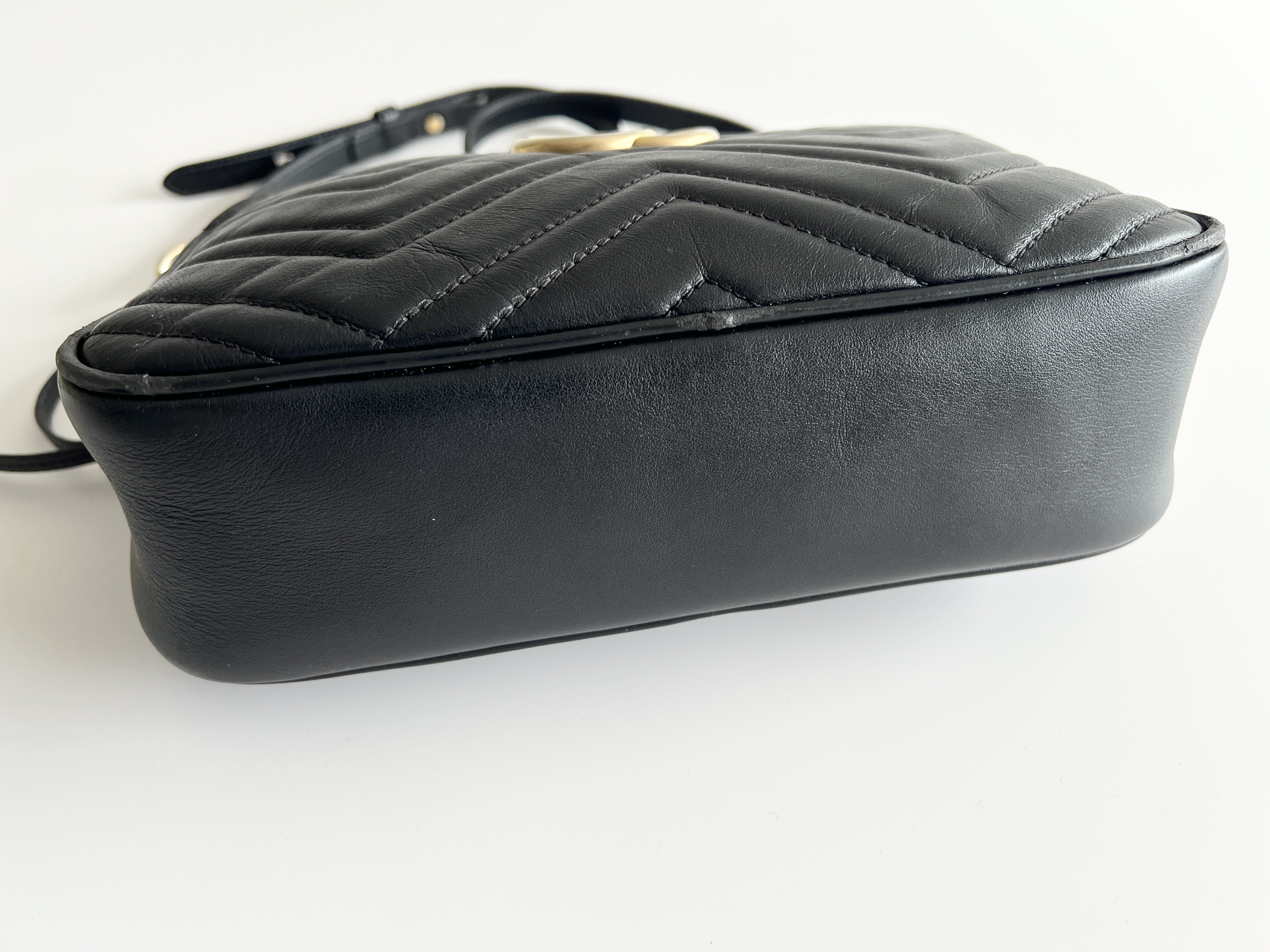Marmont GG Quilted Leather Chain Shoulder Bag — view 13