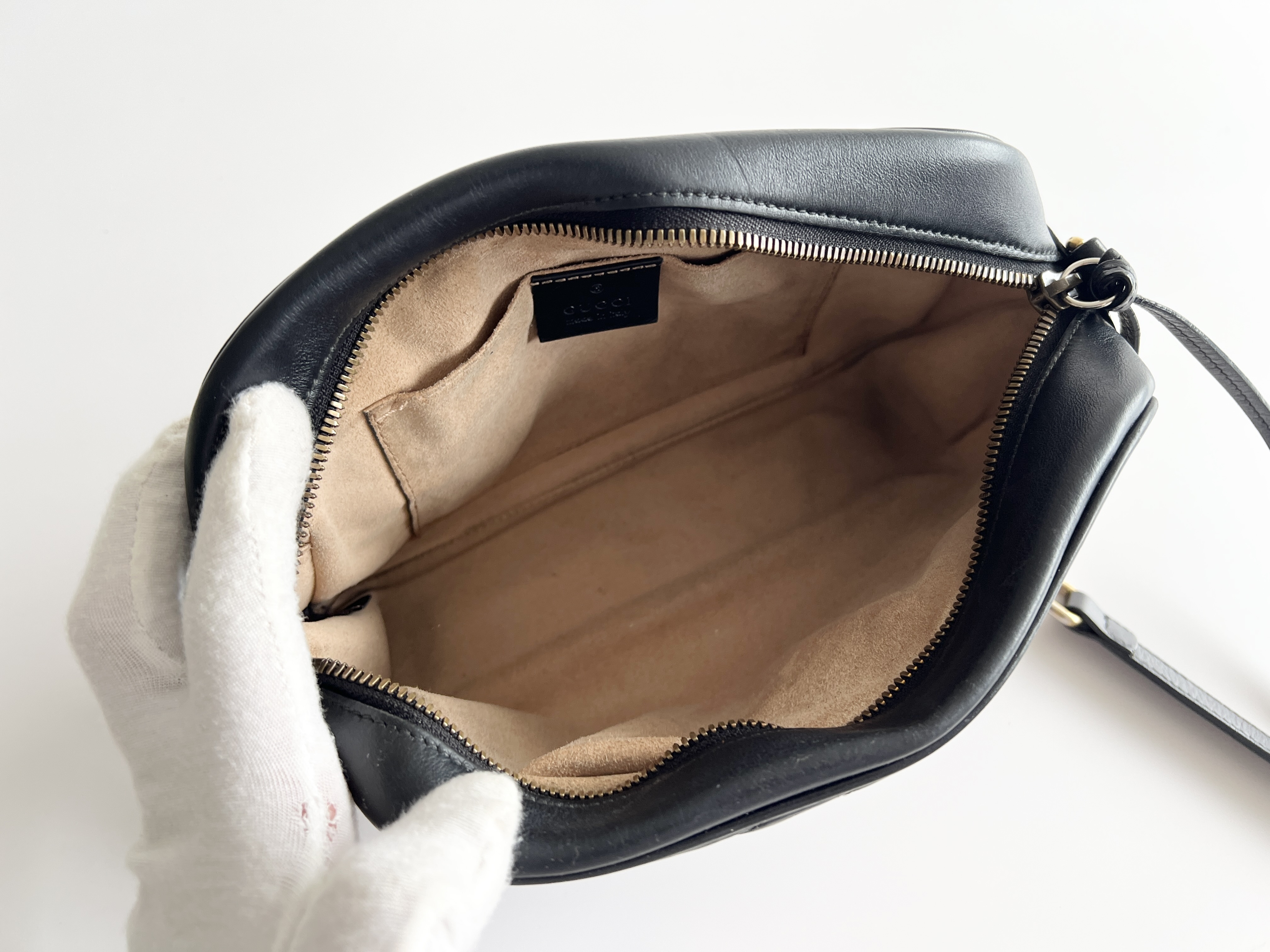Marmont GG Quilted Leather Chain Shoulder Bag — view 4