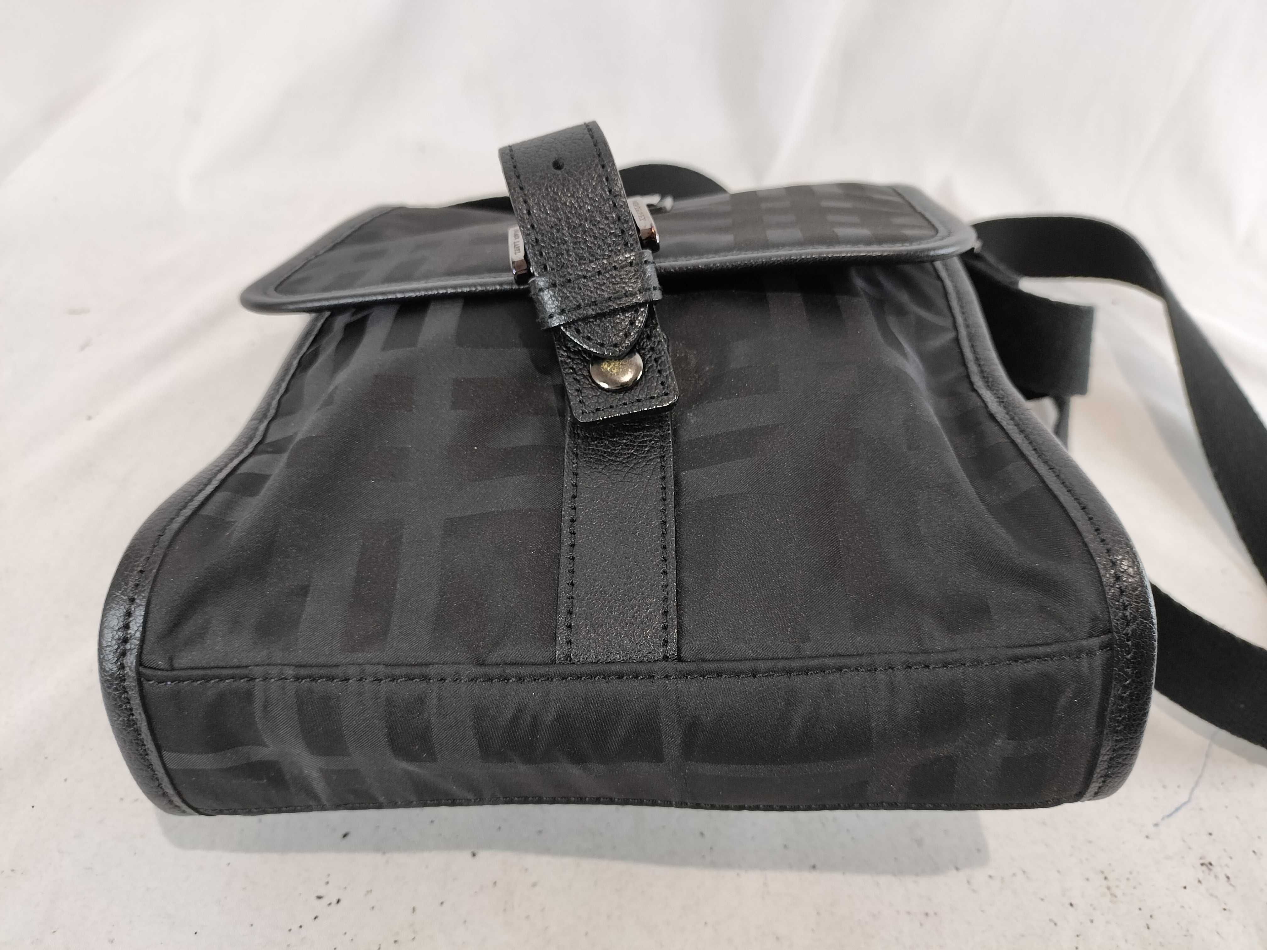 Black Label Nylon Shoulder Check Inside Purp Shoulder Bag — view 7