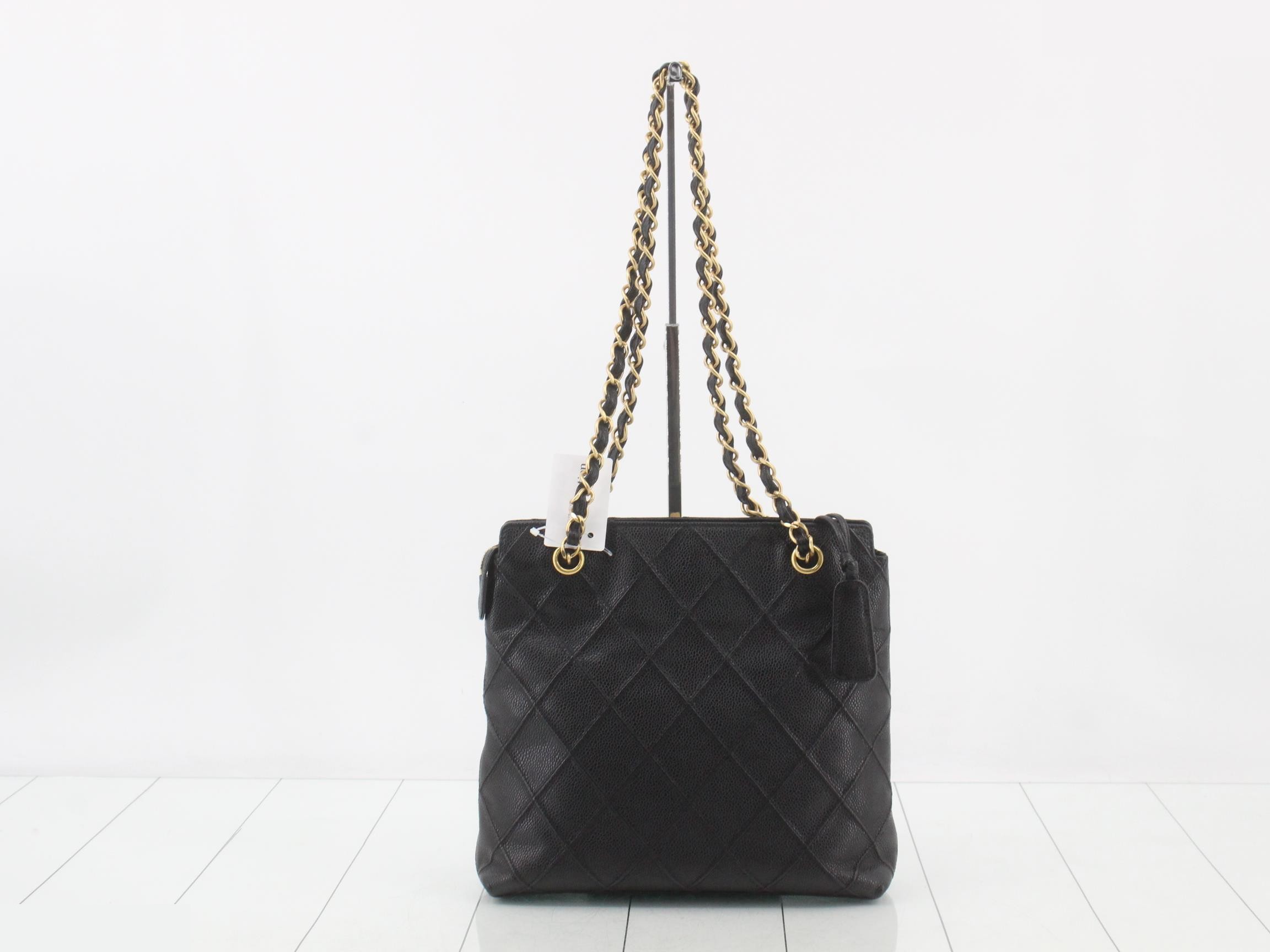 Shoulder bag, caviar leather, item number 6. — view 2