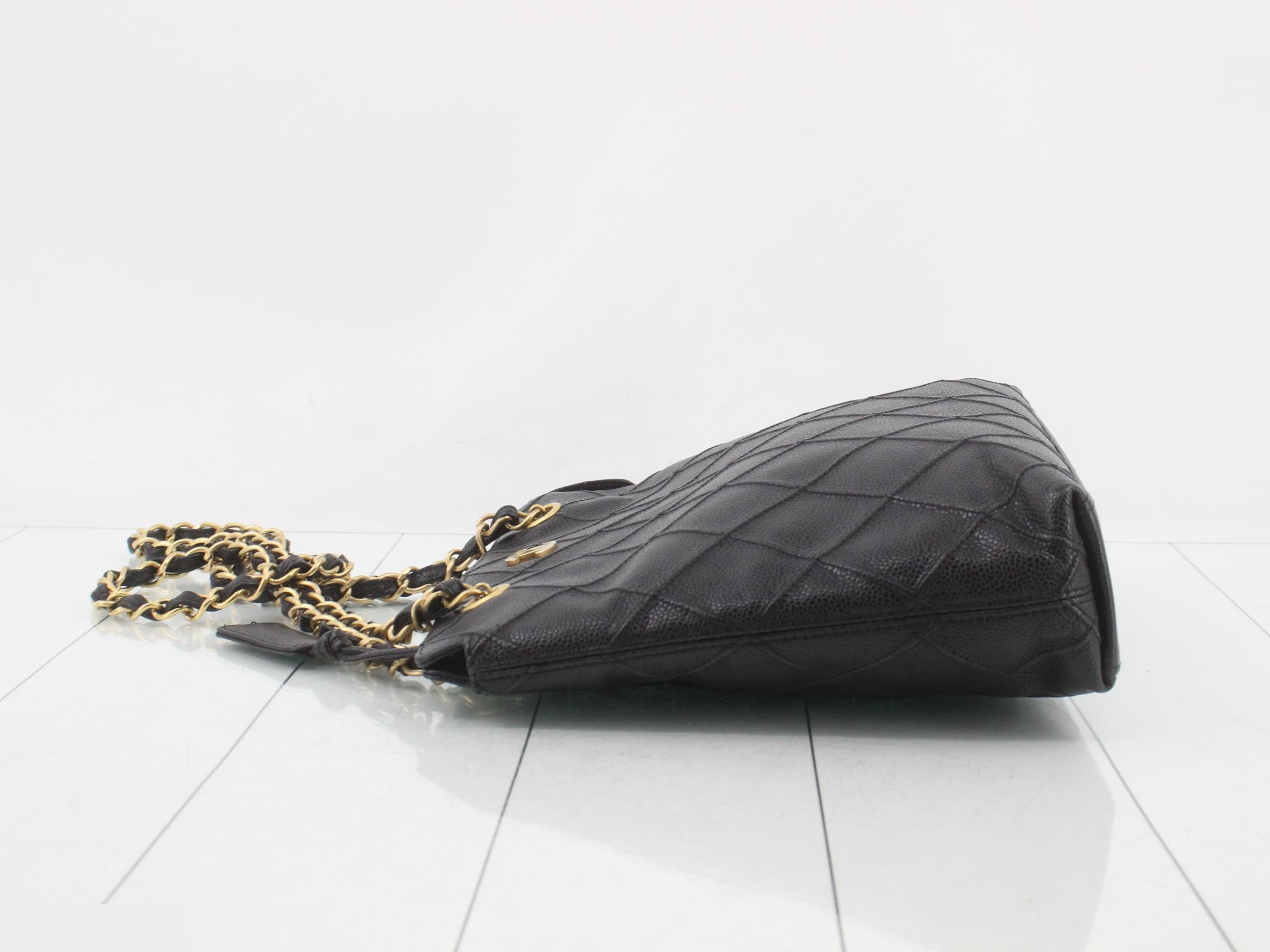 Shoulder bag, caviar leather, item number 6. — view 4