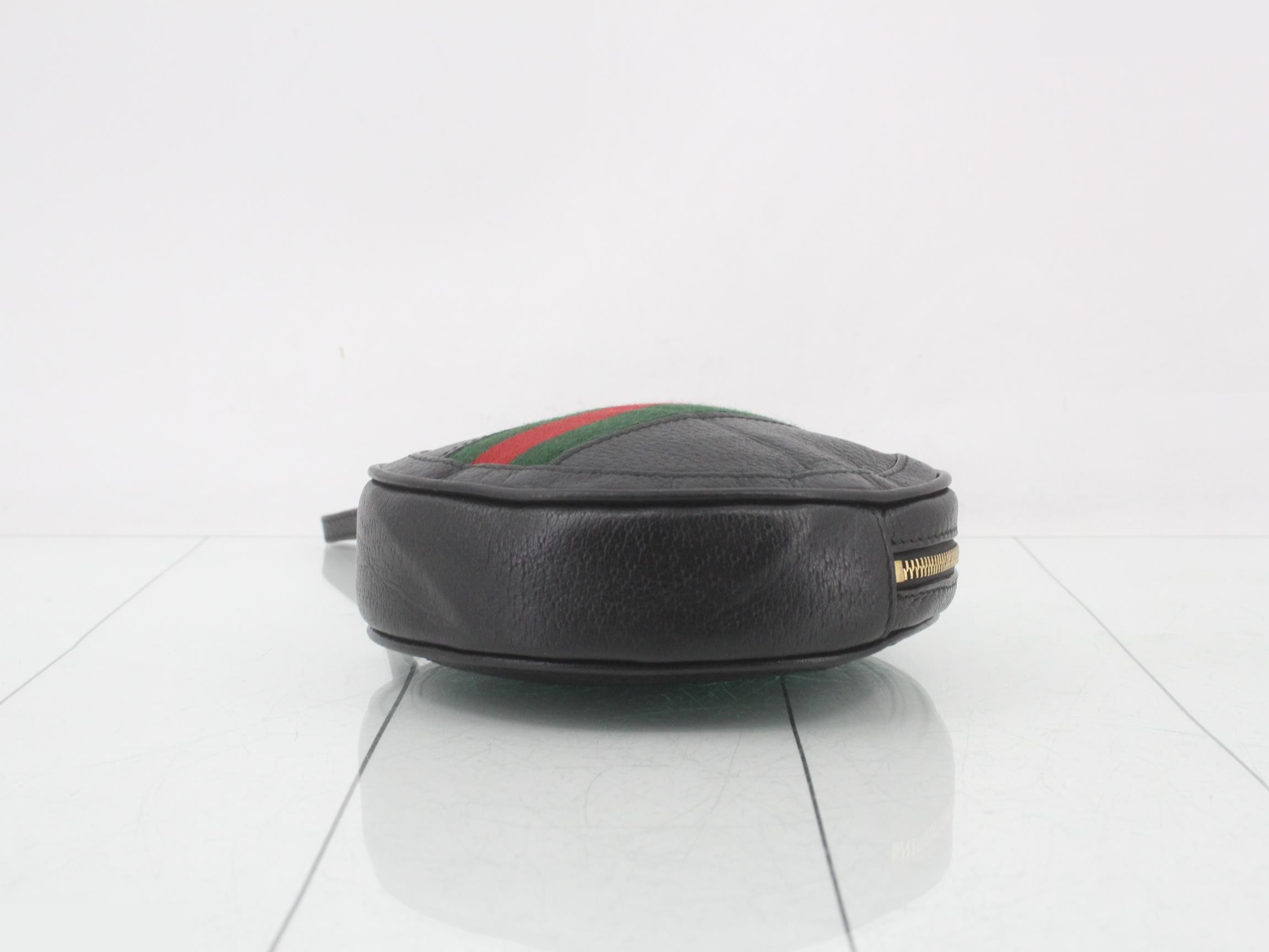 GG Marmont Leather Pouch — view 6