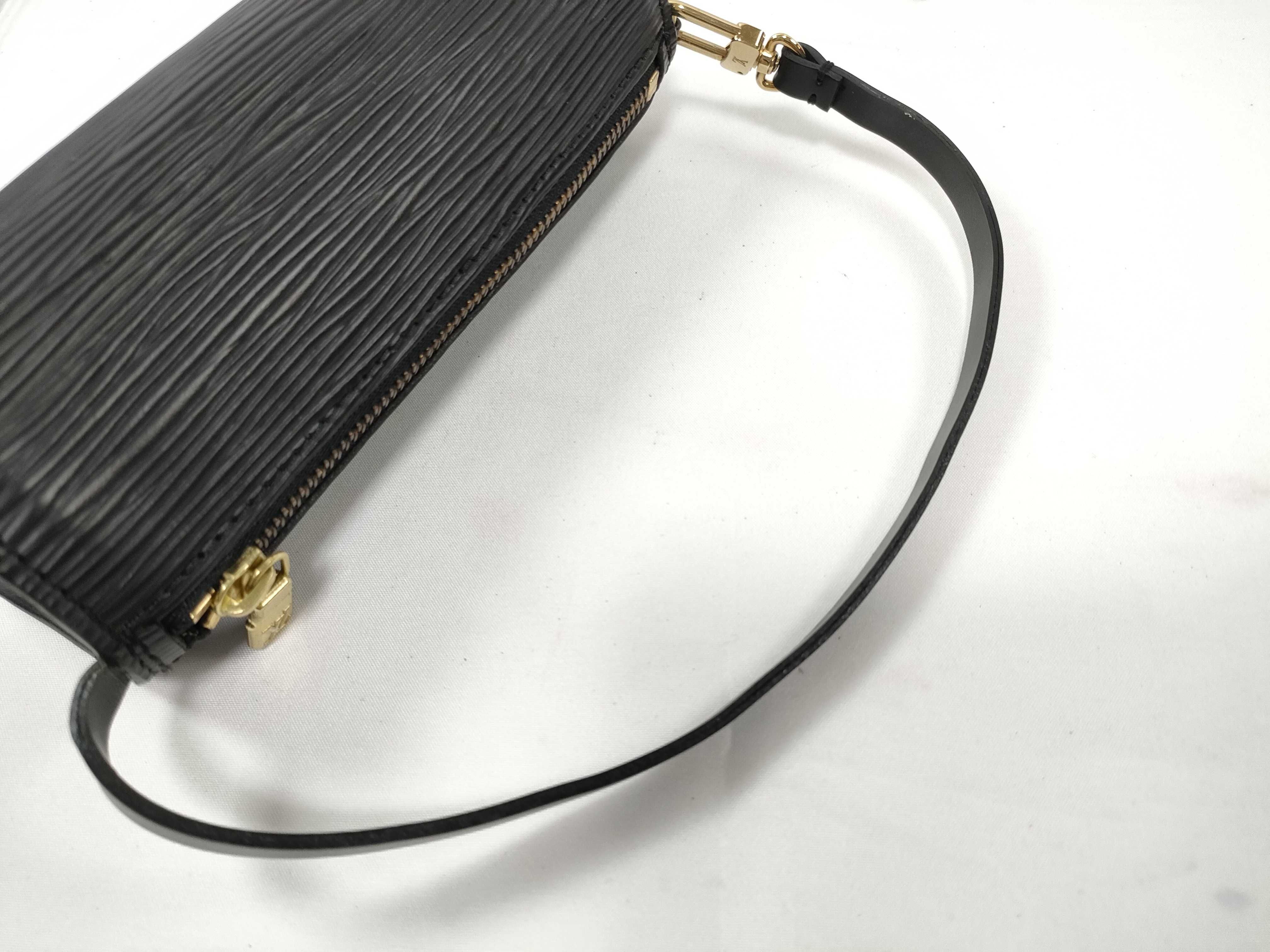Epi Papillon Pouch Only (Handbag/Pouch) — view 5