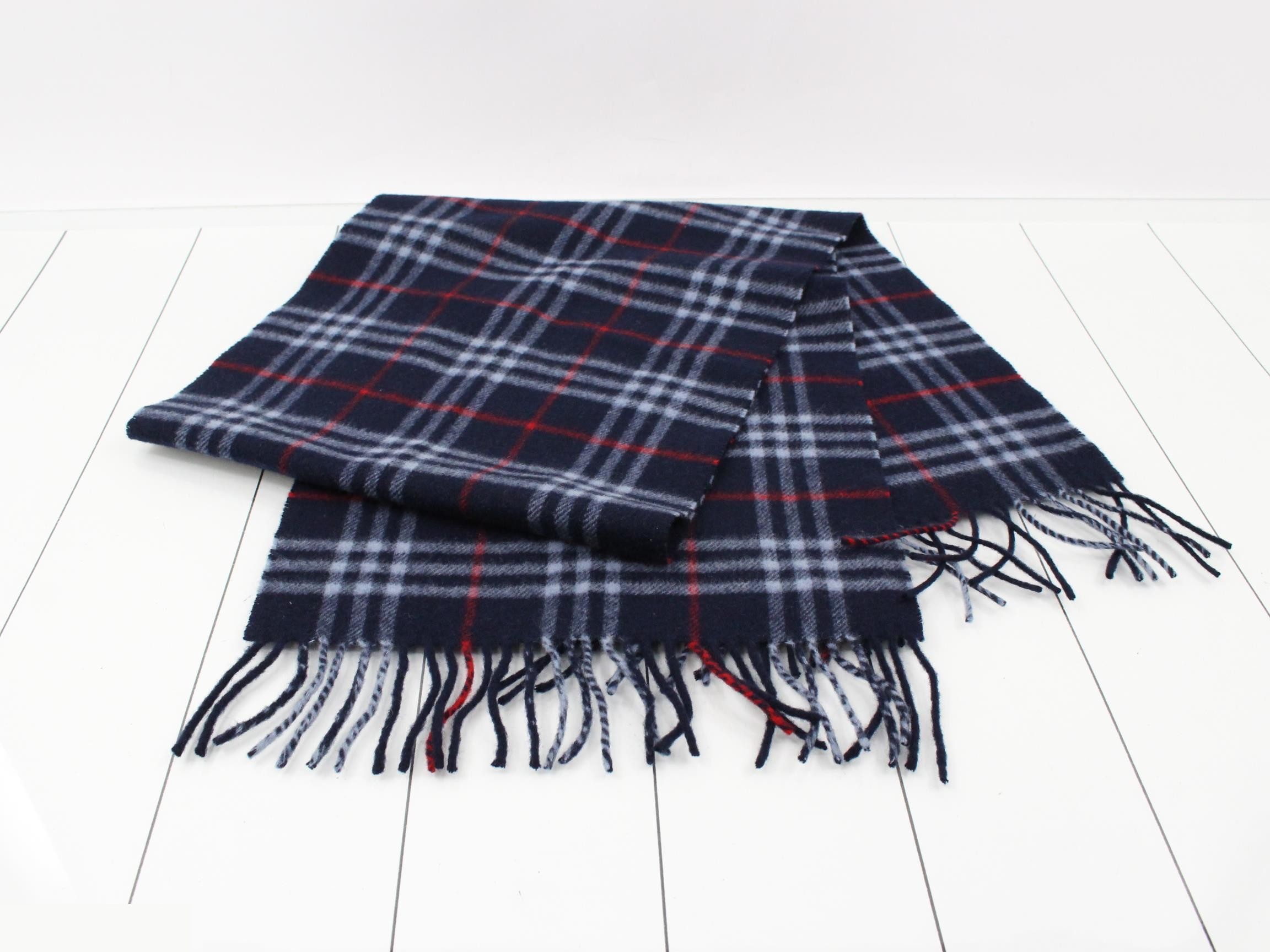 Nova Check Scarf, Navy — view 3