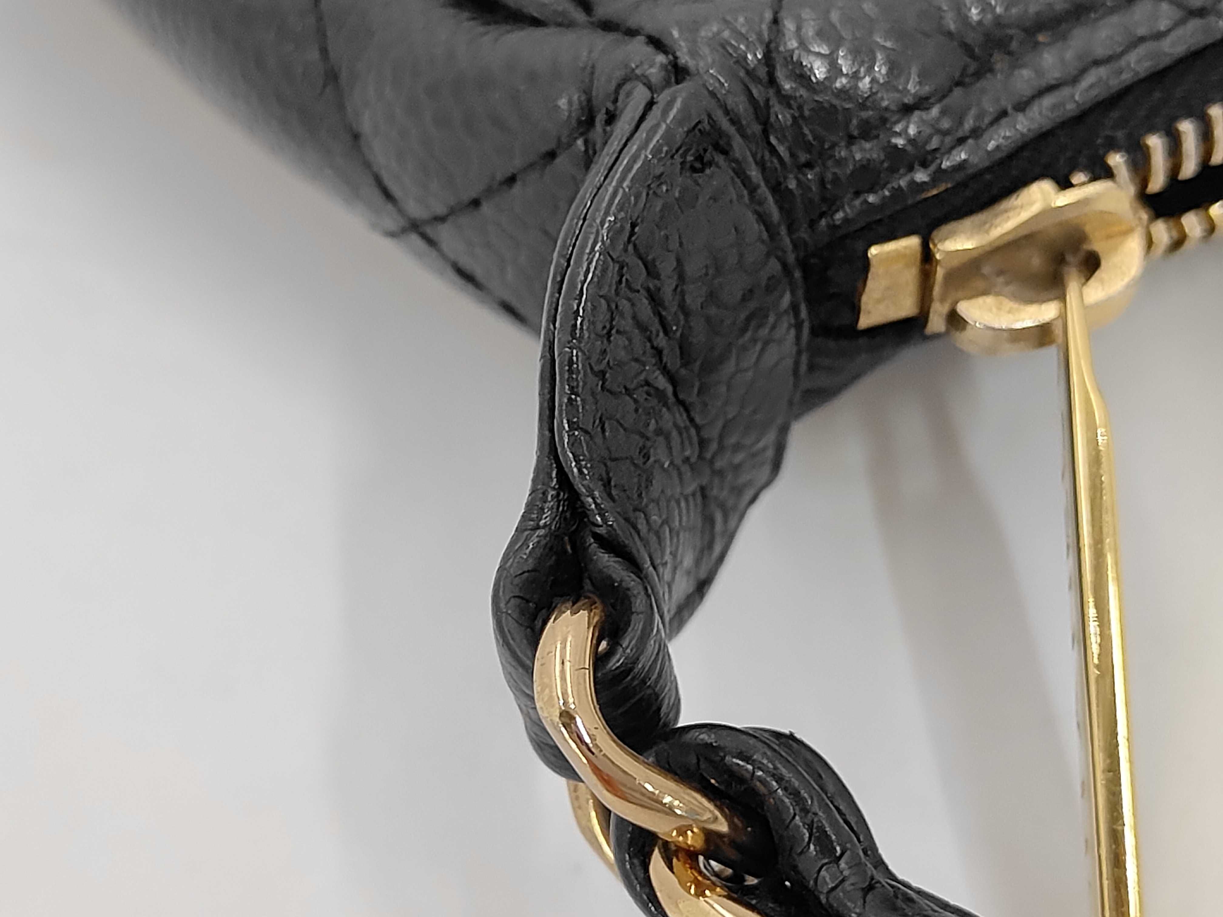 Caviar Matelassé Shoulder Bag — view 11