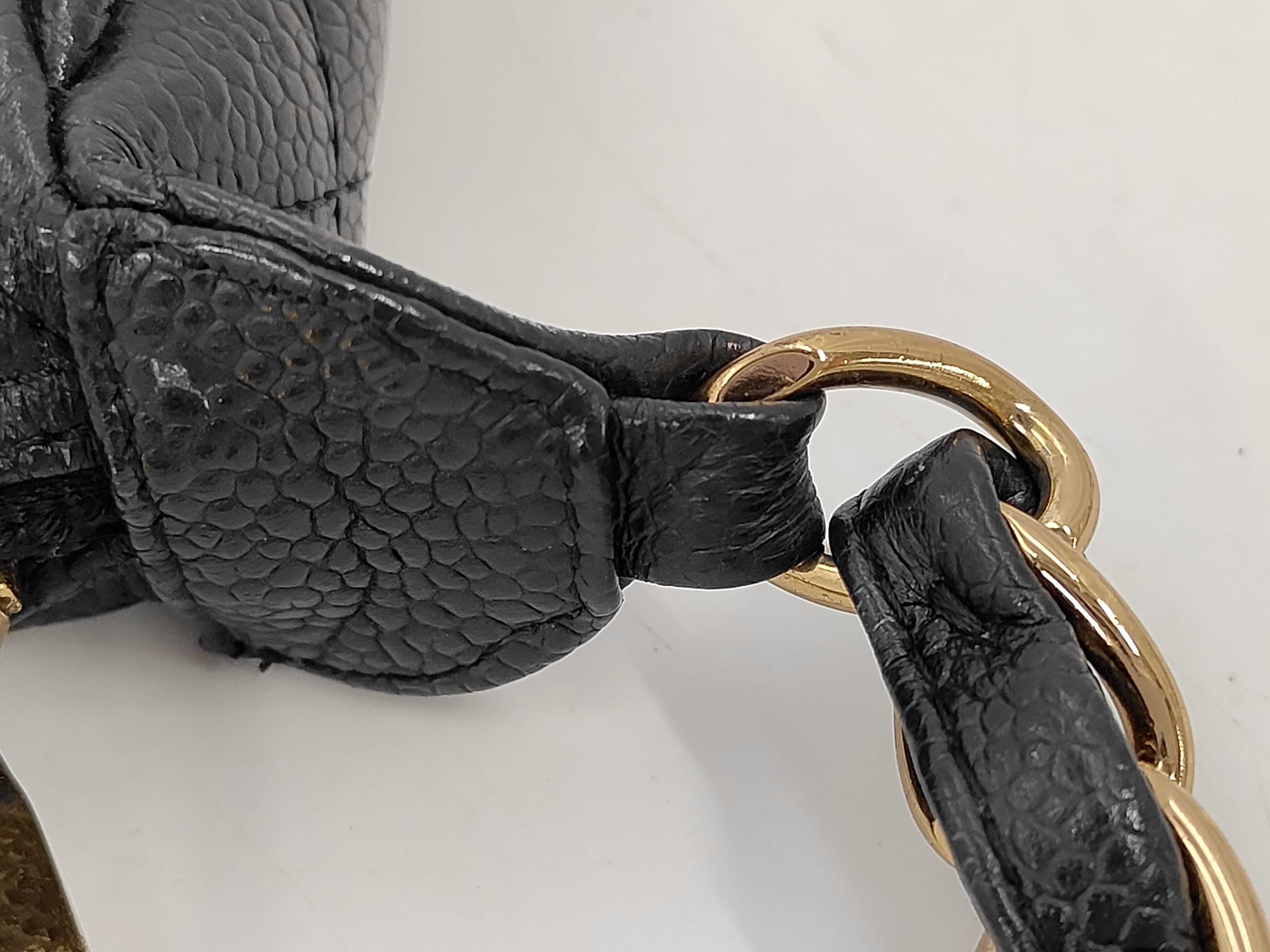 Caviar Matelassé Shoulder Bag — view 6