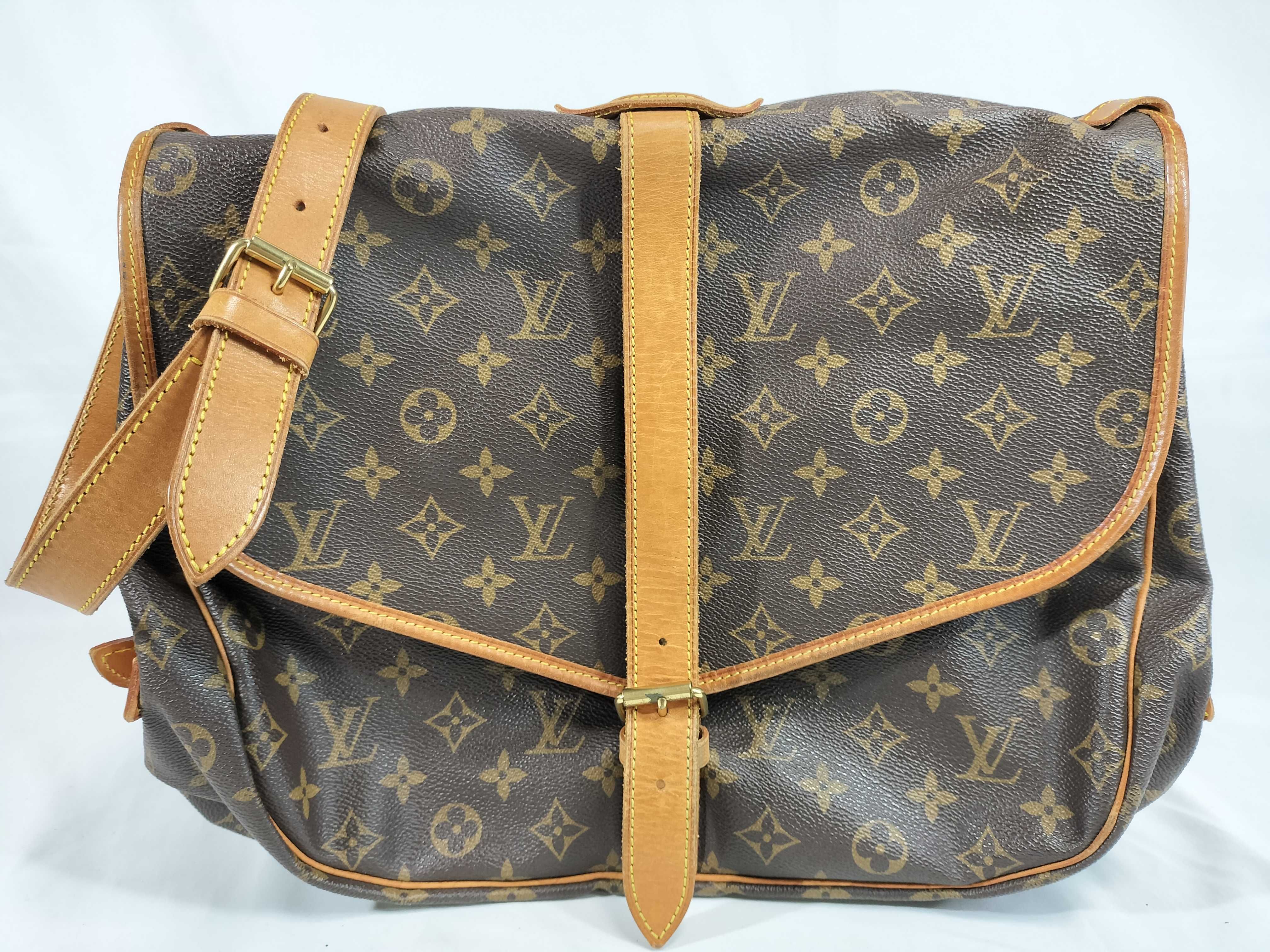 Monogram M40662 Saumur GM Shoulder Bag