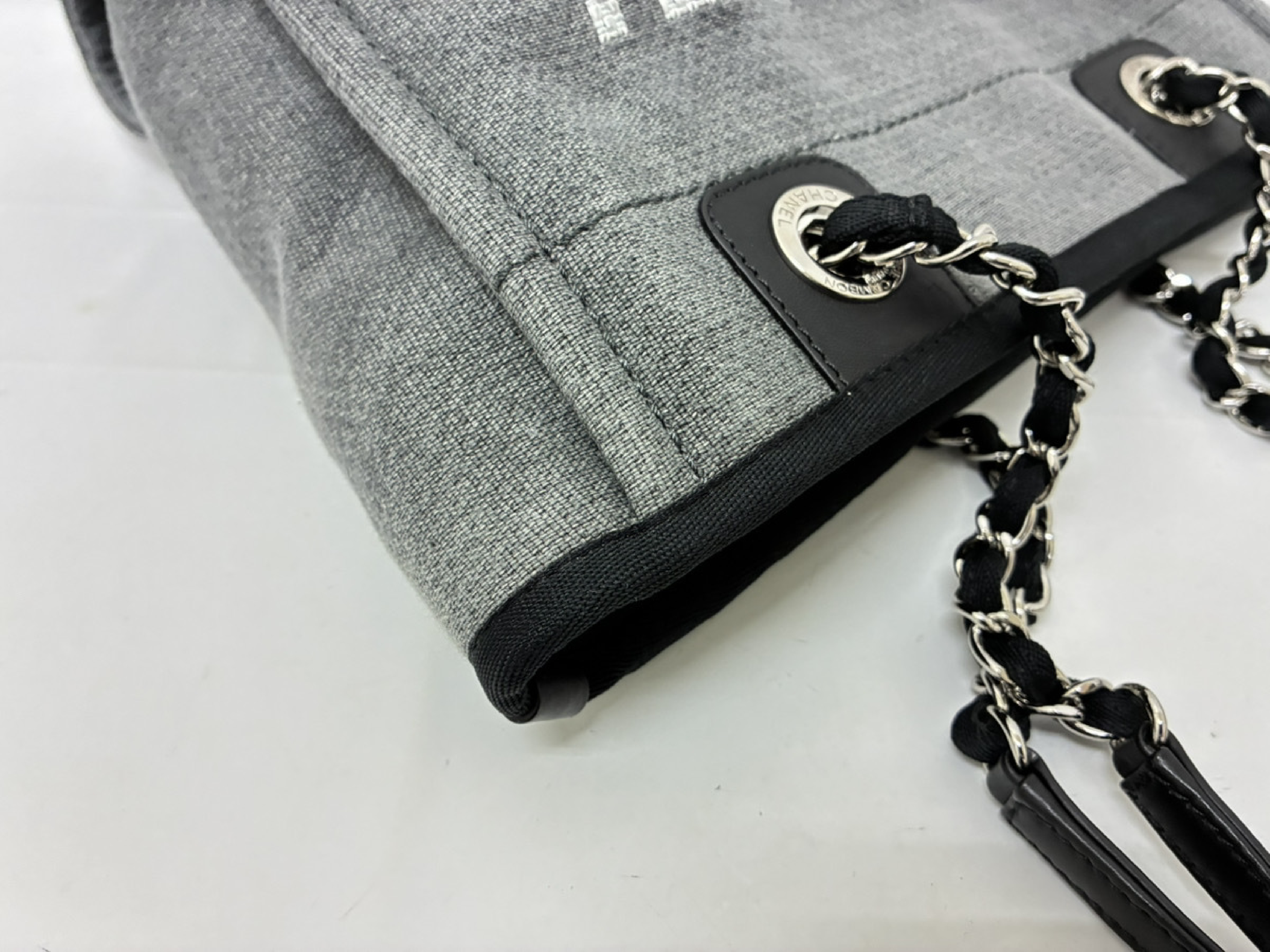 Deauville PM Chain Tote Gray Tote Bag — view 5