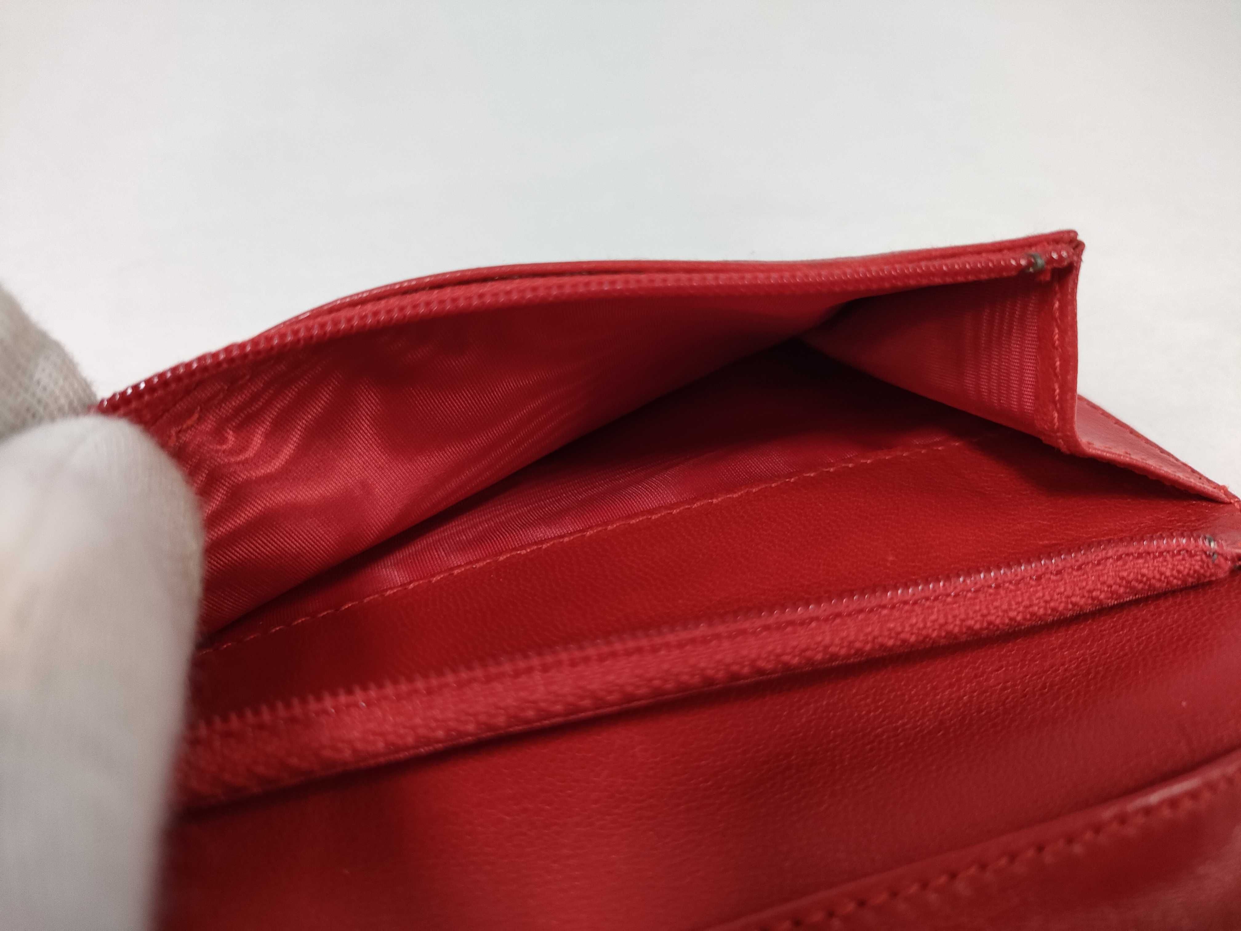 Caviar Skin Coco Mark Wallet — view 11
