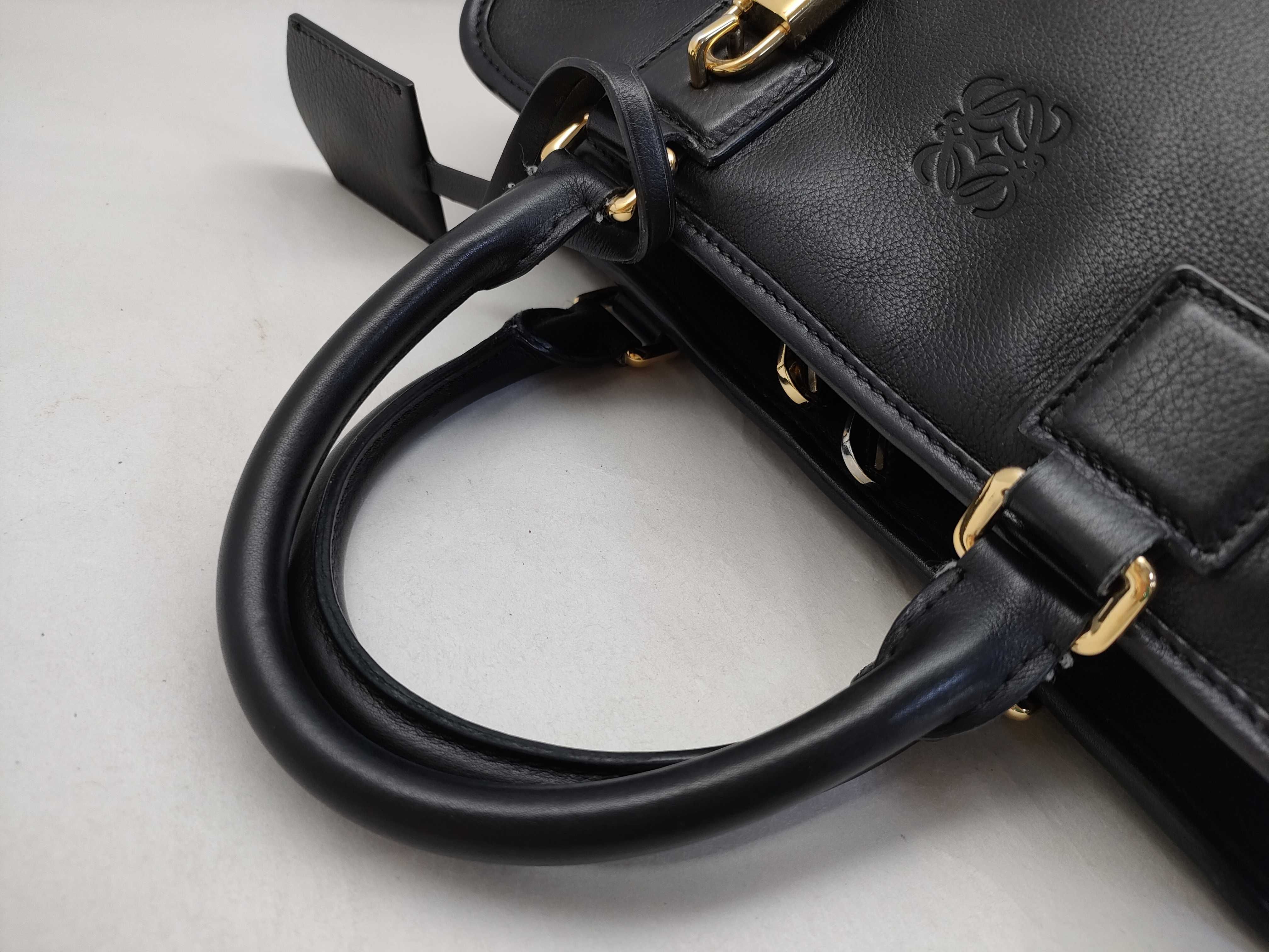 Amazona 28 Leather Handbag, Black — view 3