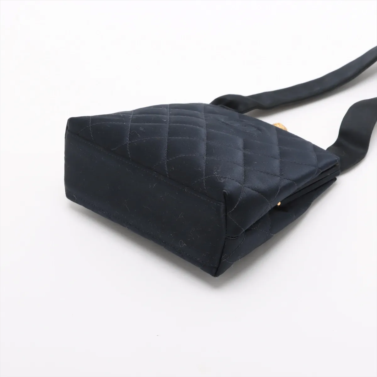 Matelassé Satin Handbag, Kiss-lock Closure, Navy, Gold Hardware, Item Number 3477457 (Serial Number 3) — view 3
