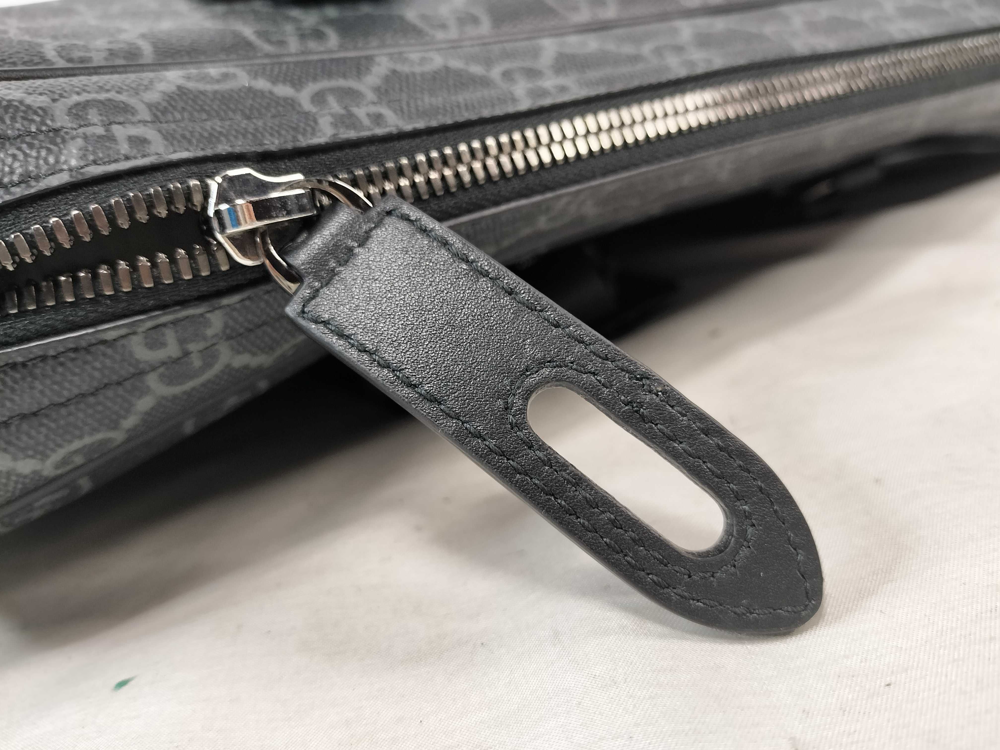 GG Supreme Briefcase, Unused, with Strap, Business Bag — view 15