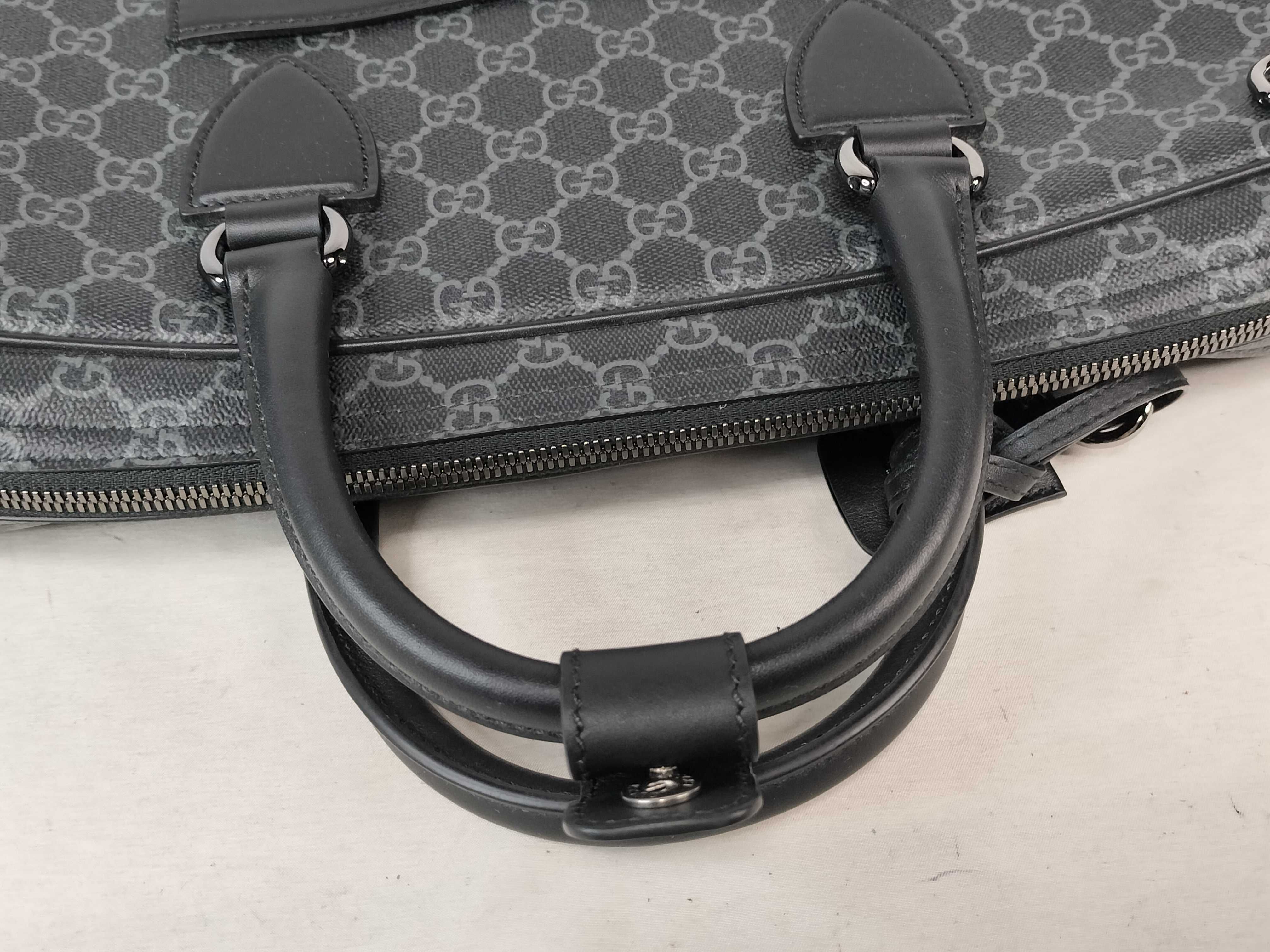 GG Supreme Briefcase, Unused, with Strap, Business Bag — view 3