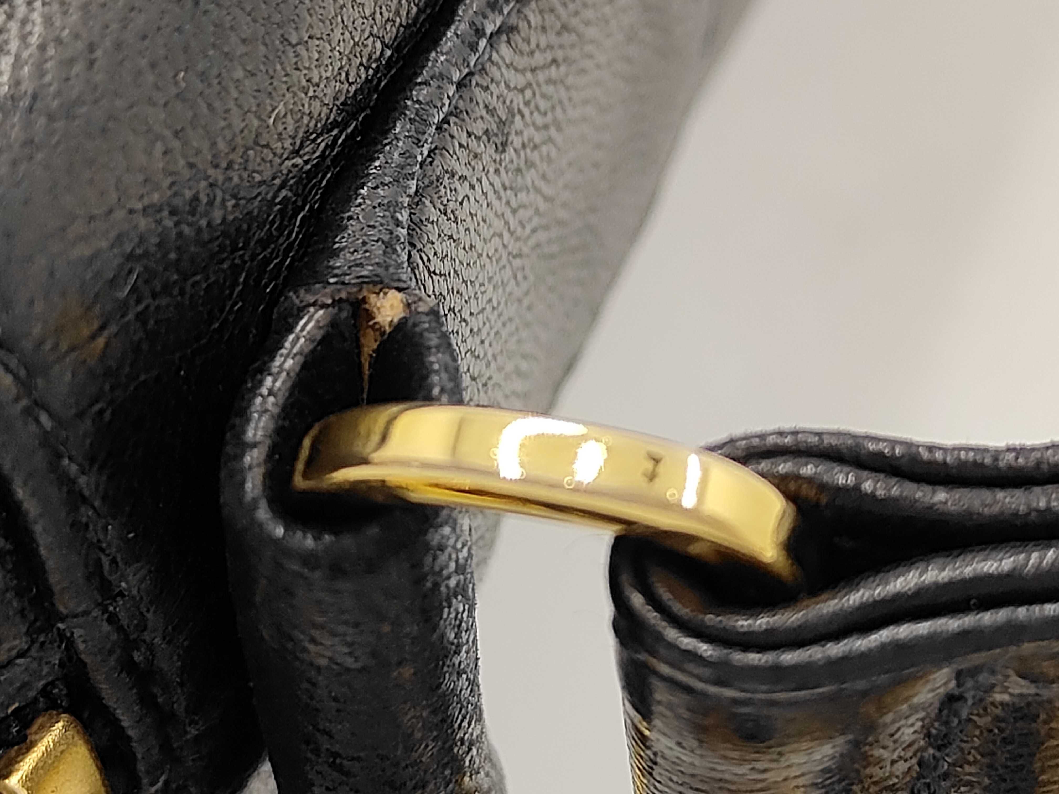 Matelassé Chain Shoulder Bag — view 7