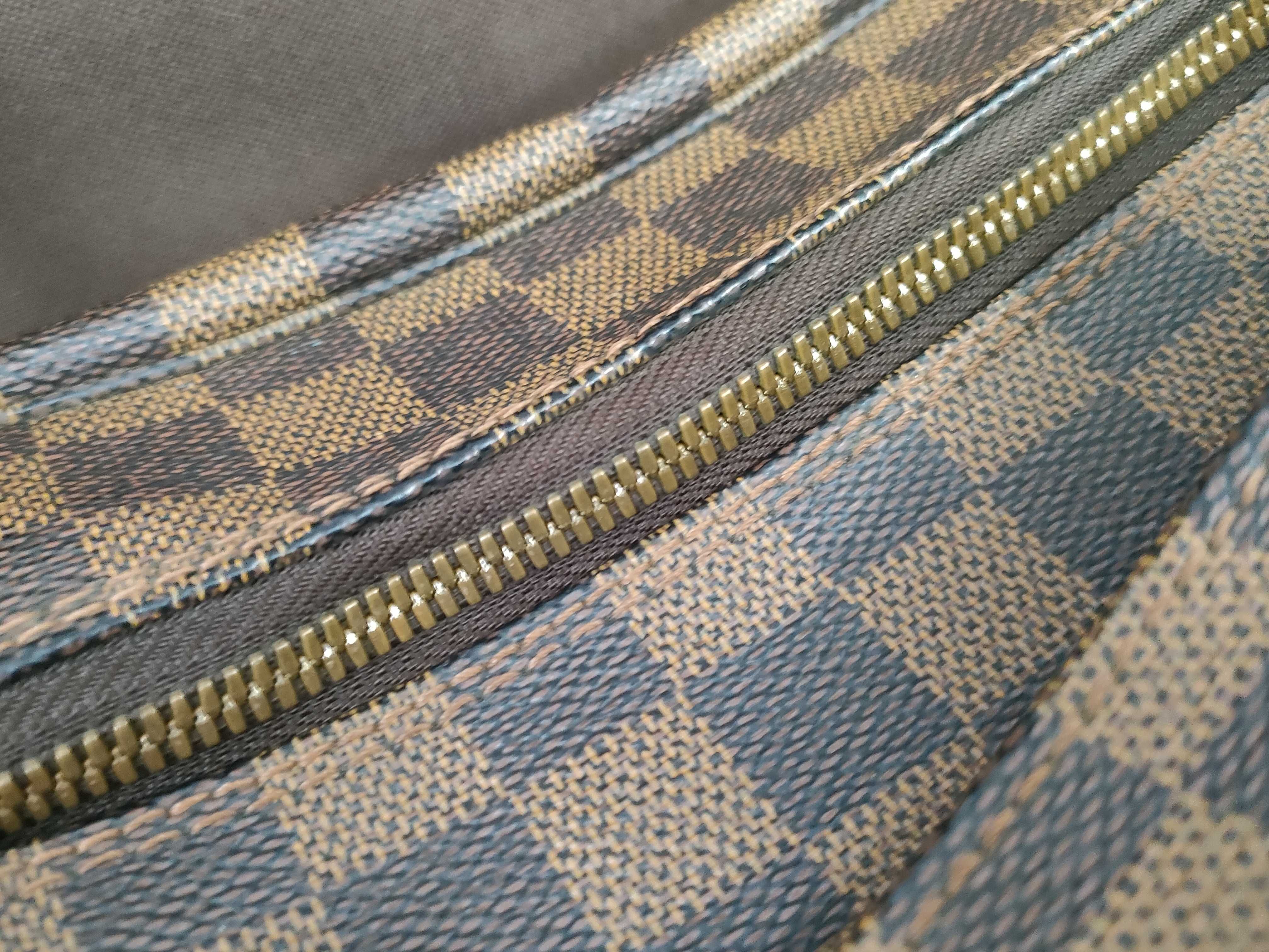 Damier Naviglio Shoulder Bag — view 9