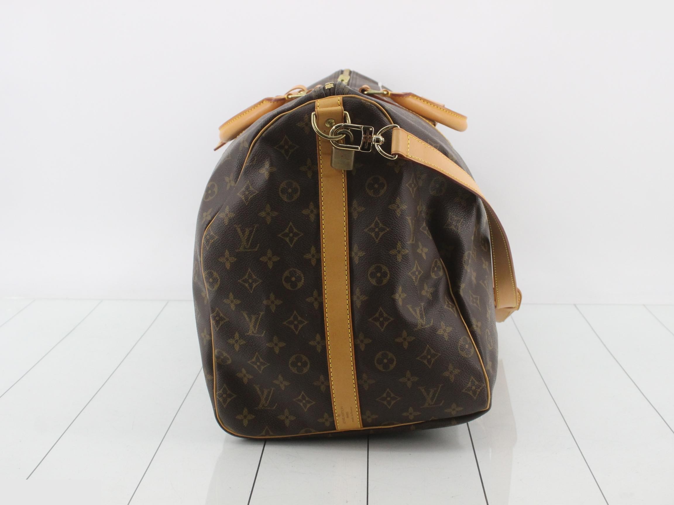 LV Monogram Keepall Bandoulière 60 2-Way Bag — view 4