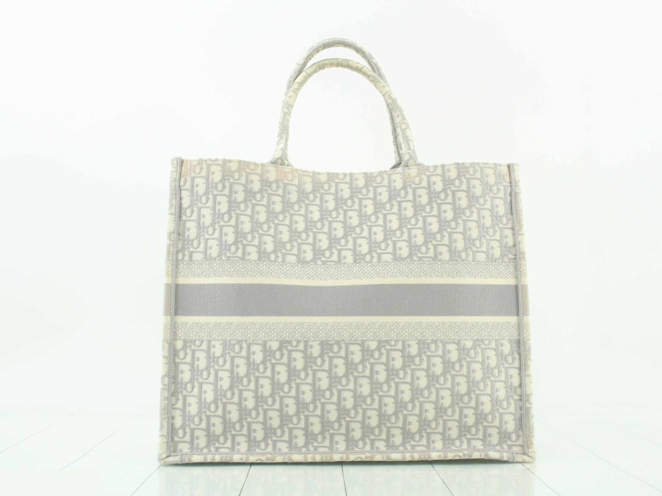 Oblique Book Tote Large — view 2