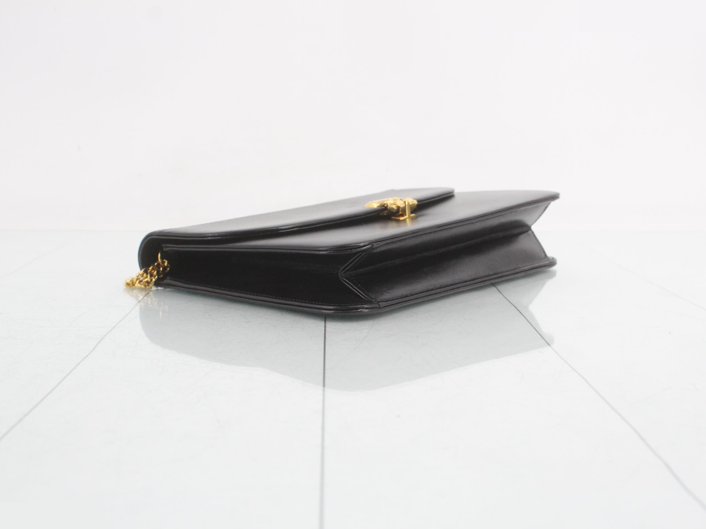 Logo Leather Chain Shoulder Bag — view 5