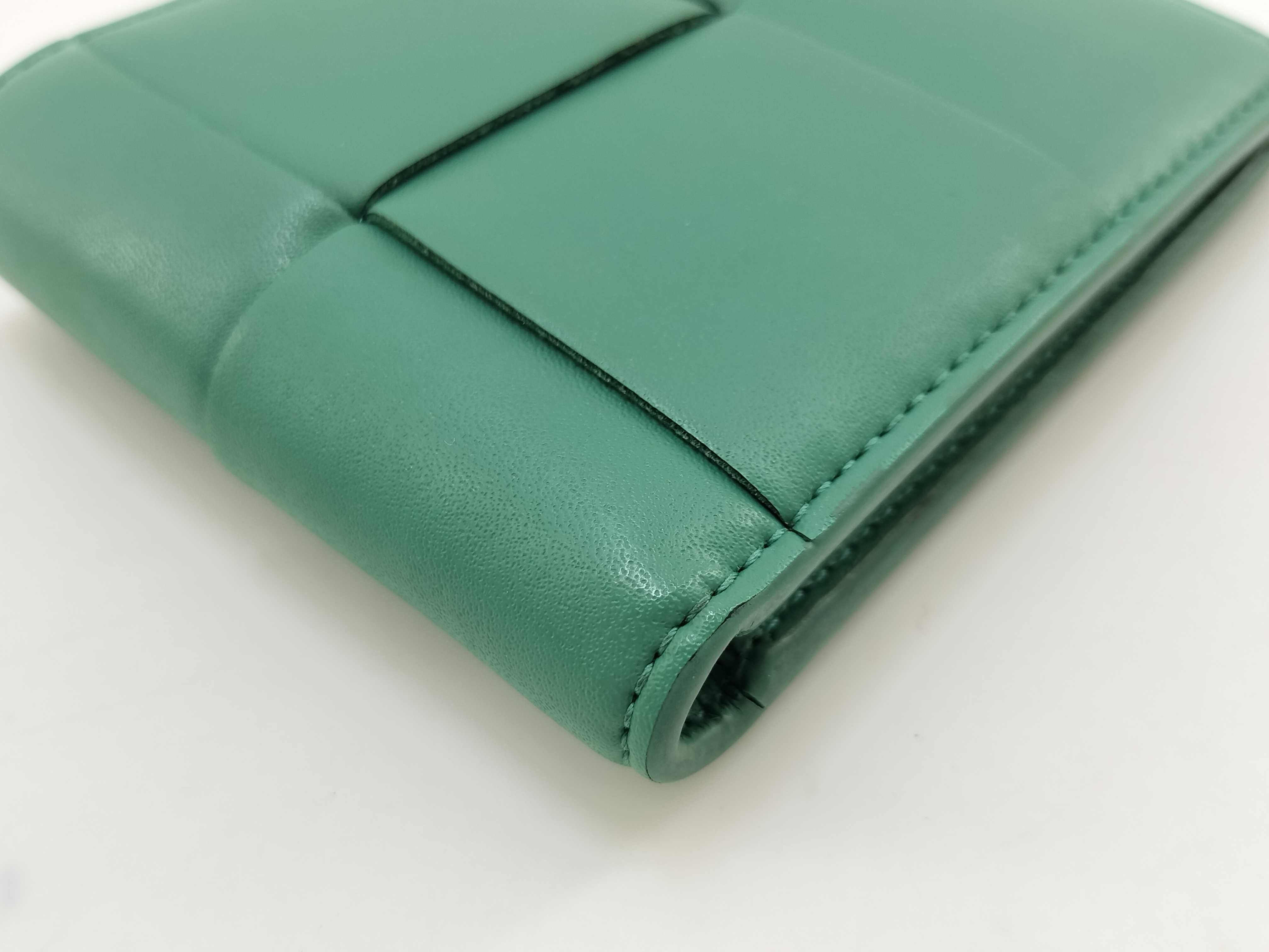 Bi-fold Wallet, Green — view 4