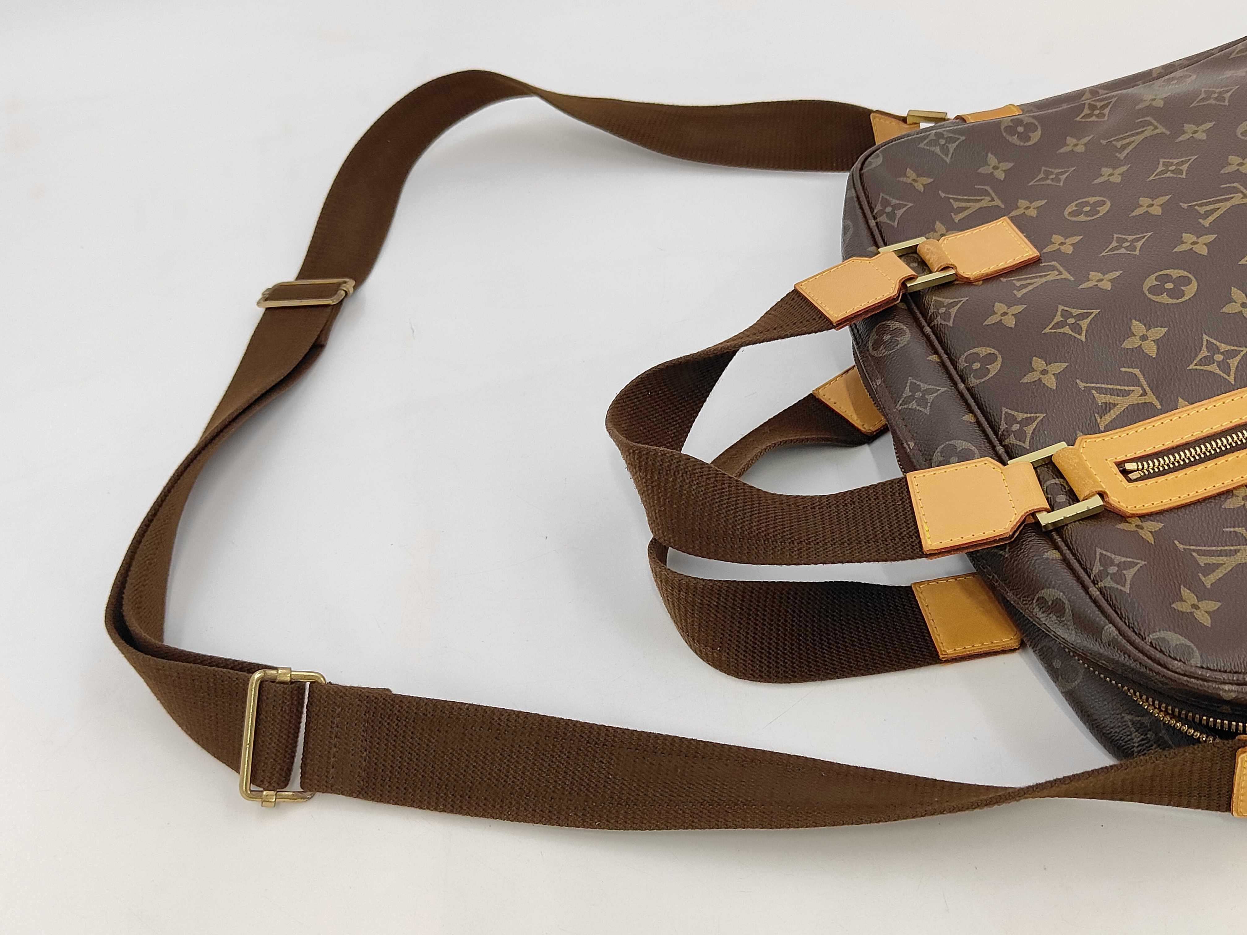 Monogram Louis Vuitton Monogram Sac Bosphore CA1016 Shoulder Bag — view 5