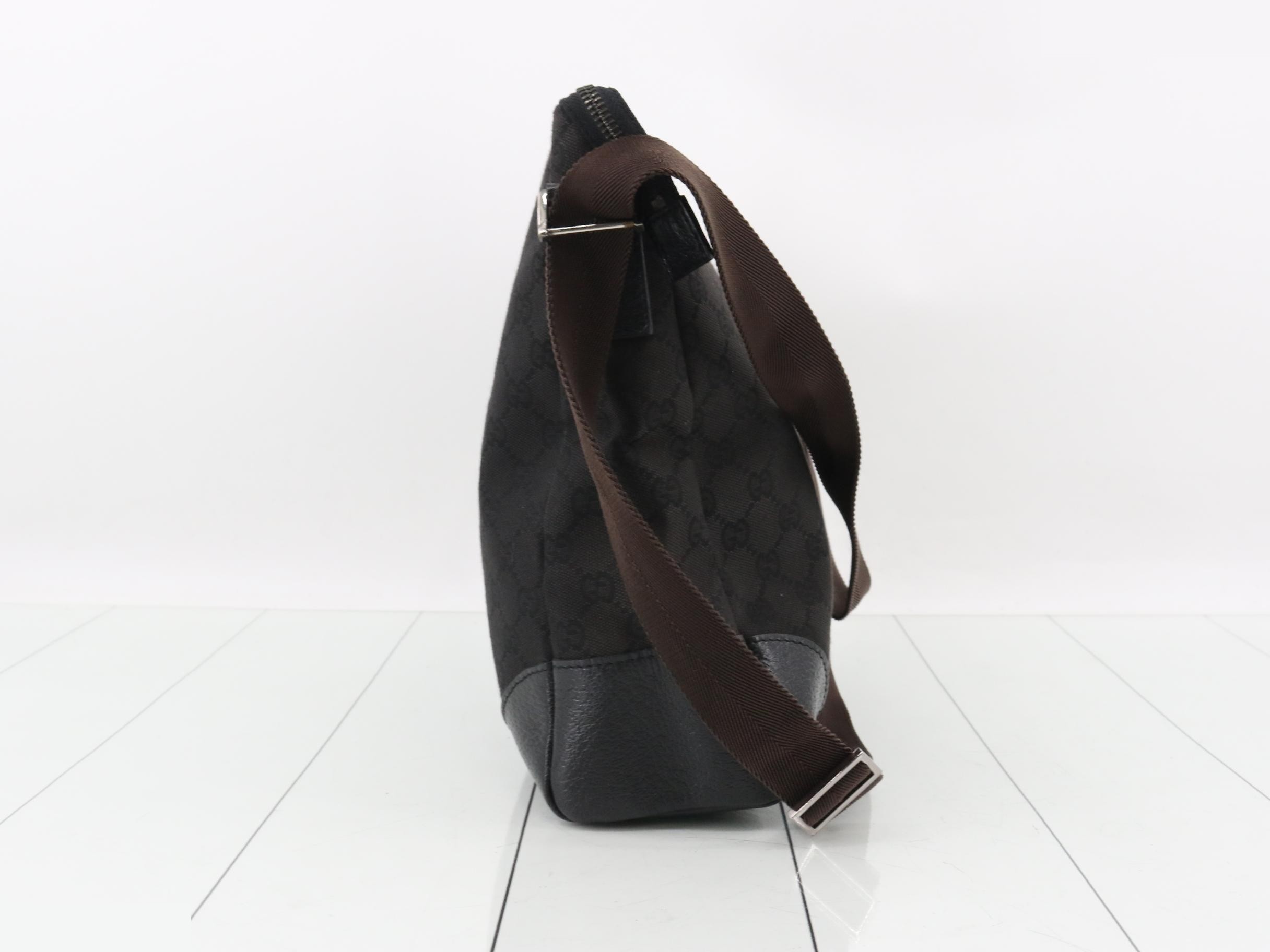 Canvas Shoulder Bag, Black, 110054, 25103 — view 4