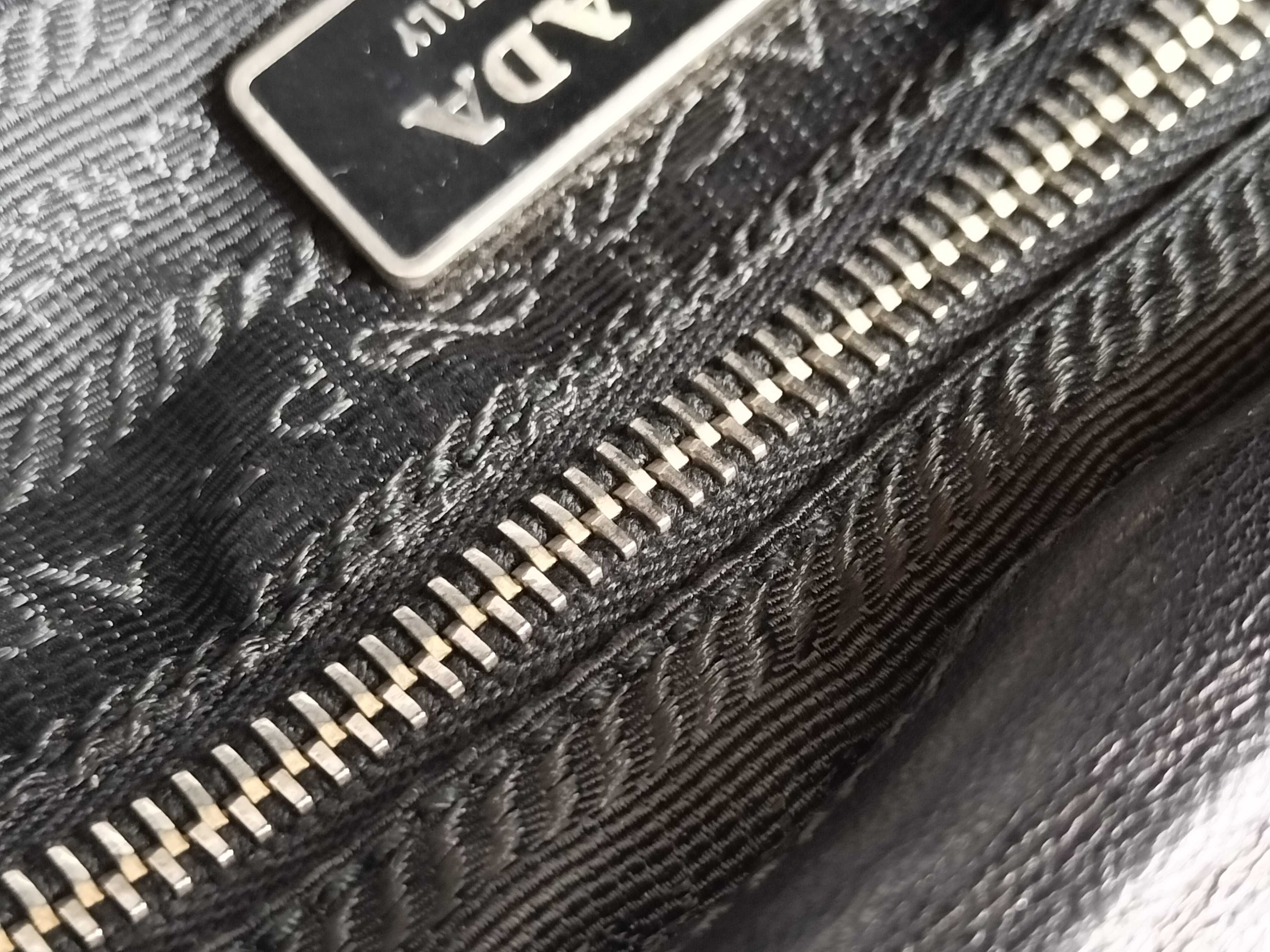 Archive One-Shoulder Bag — view 9