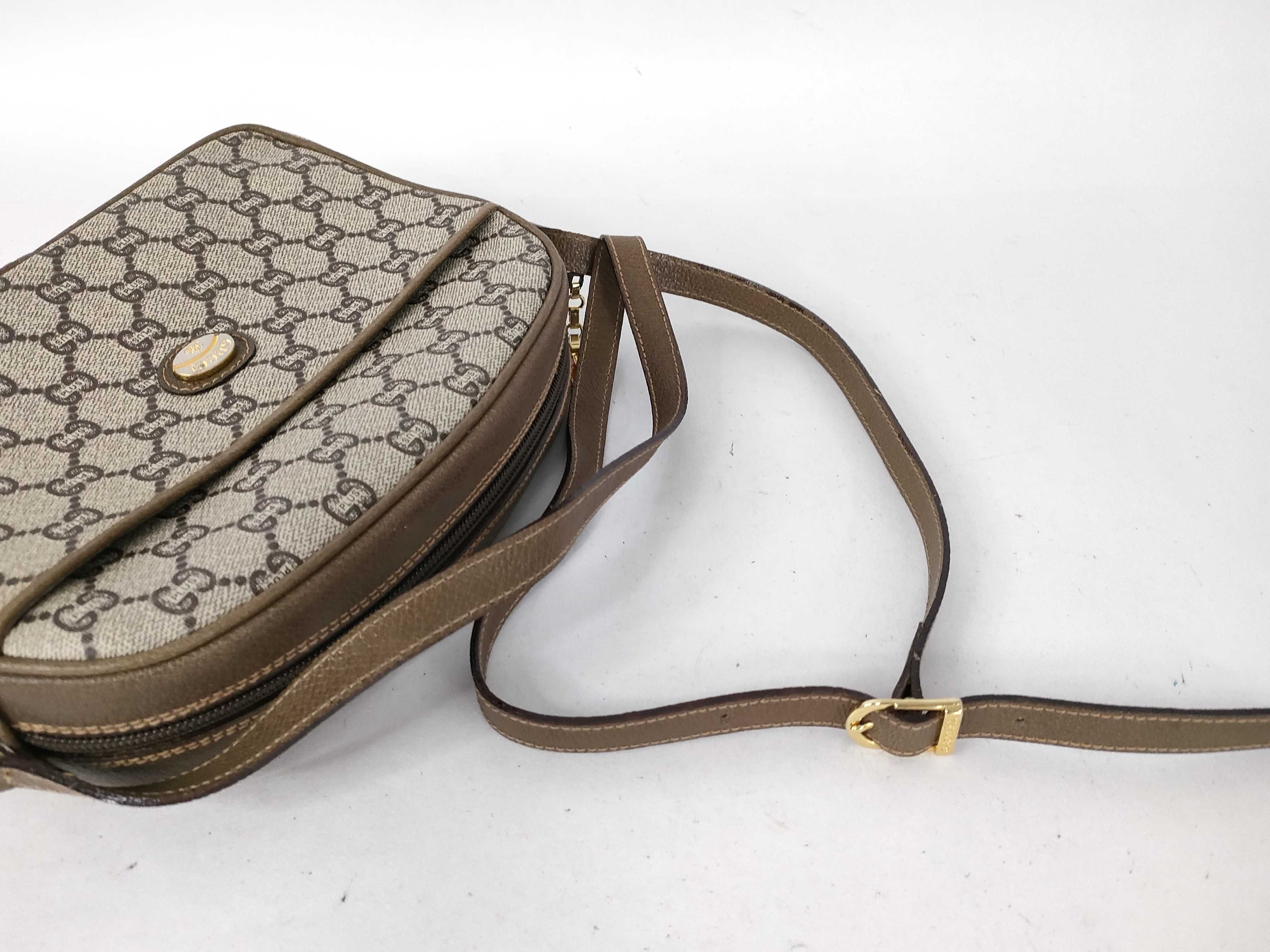GG Plus Shoulder Bag, Gucci Plus Brown Shoulder Bag — view 3