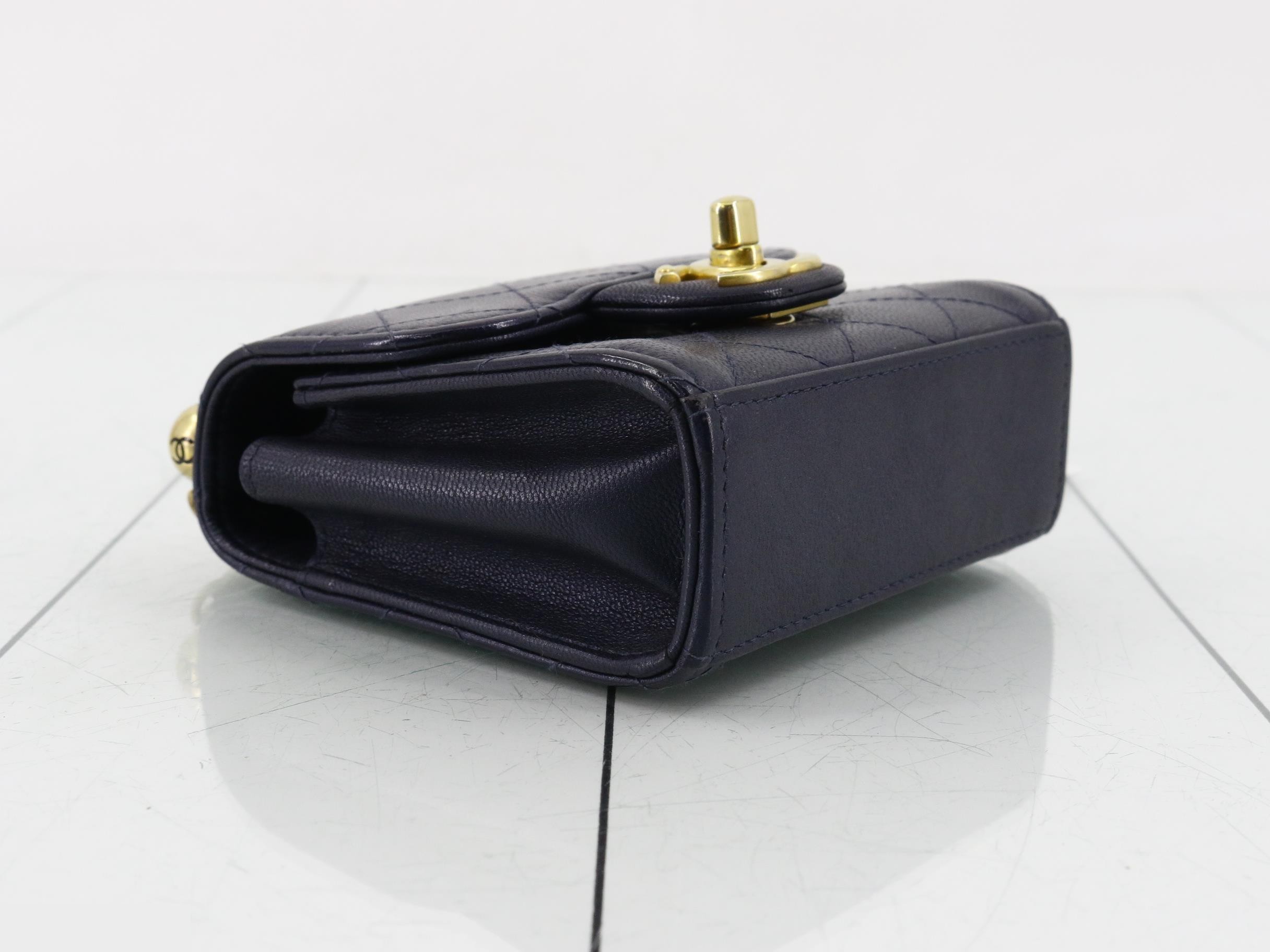 Matelassé (bag) - Shoulder bag — view 5